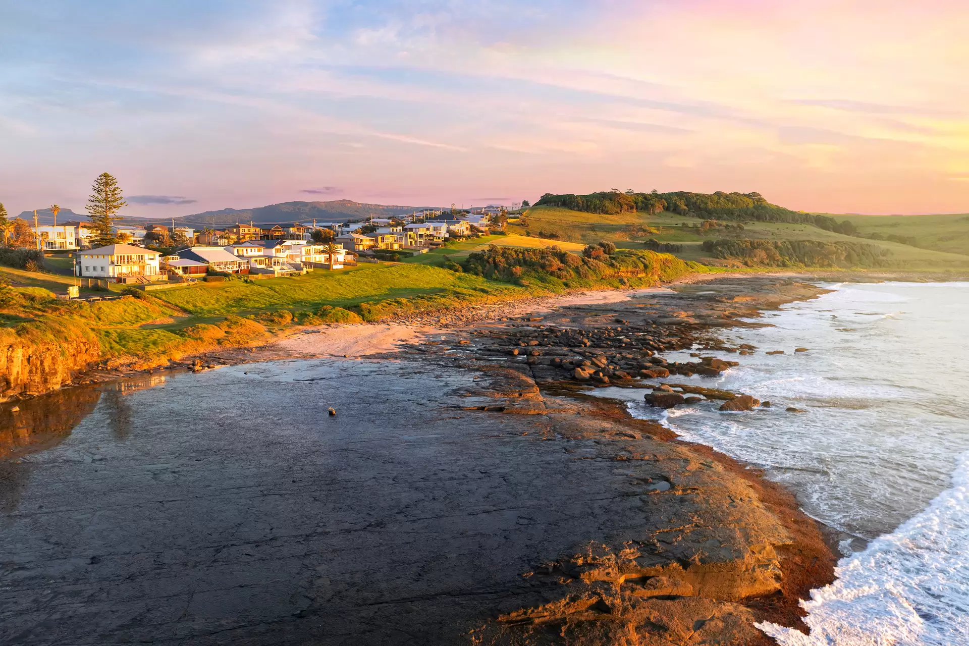 158 Headland Drive, Gerroa Sold by Sydney Sotheby's International Realty - image 1