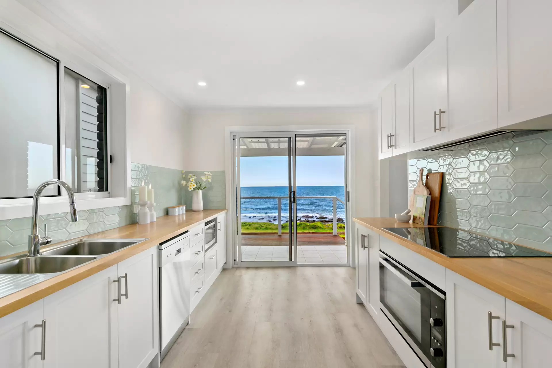 158 Headland Drive, Gerroa Sold by Sydney Sotheby's International Realty - image 16
