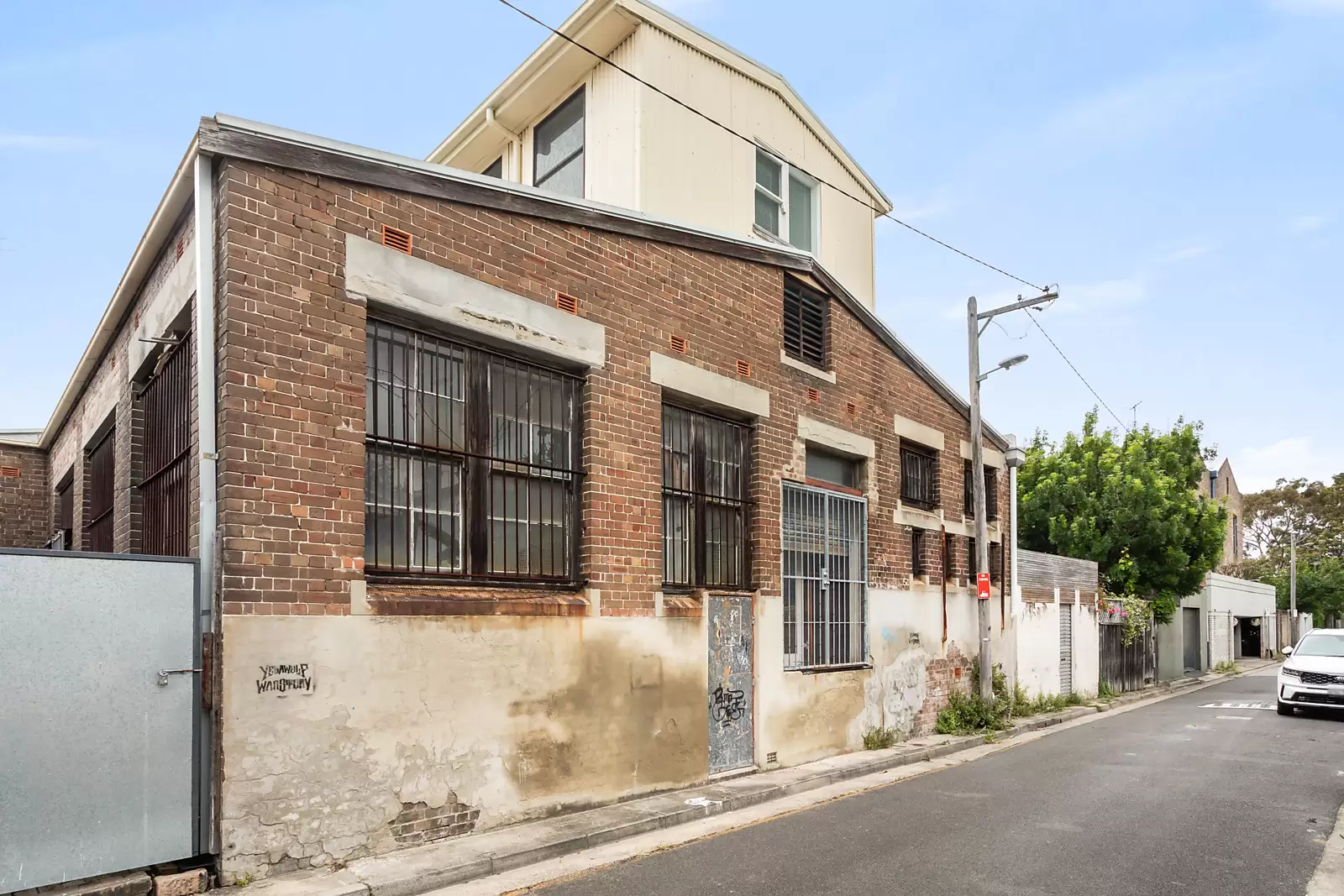 137 Belmont Street, Alexandria Sold by Sydney Sotheby's International Realty - image 2