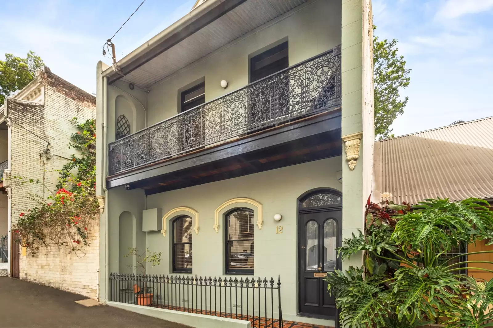 12 Alexander Street, Paddington Sold by Sydney Sotheby's International Realty - image 1