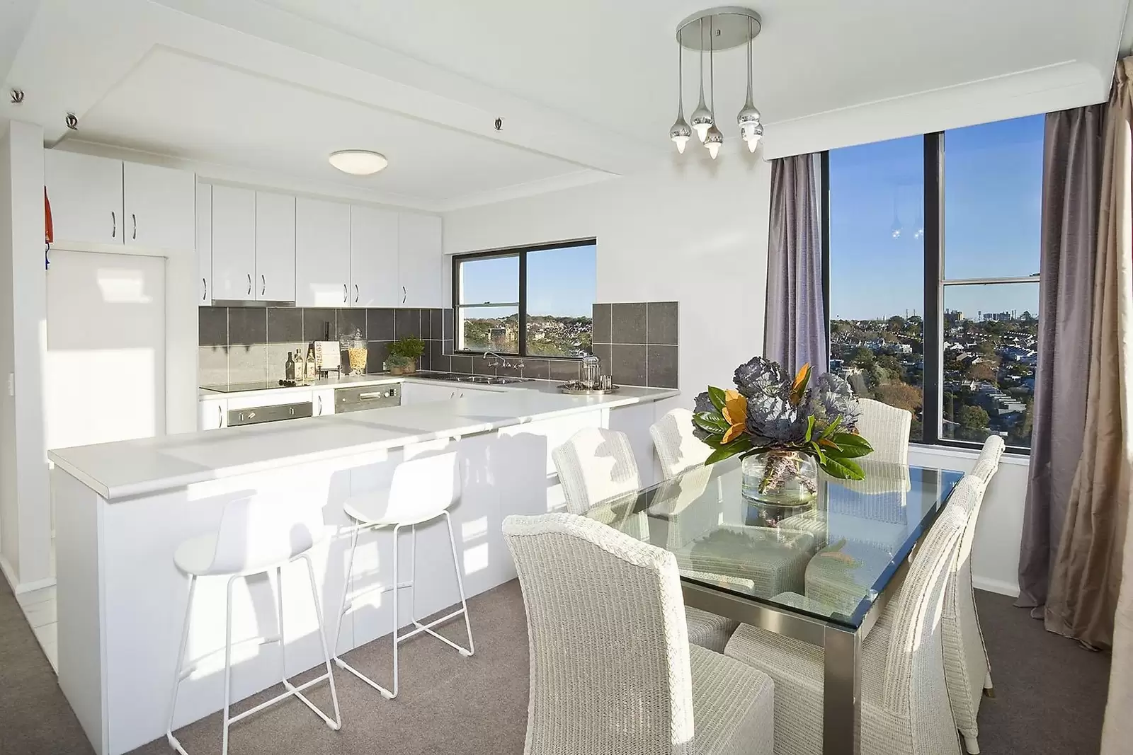 13A/3 Darling Point Road, Darling Point Leased by Sydney Sotheby's International Realty - image 5