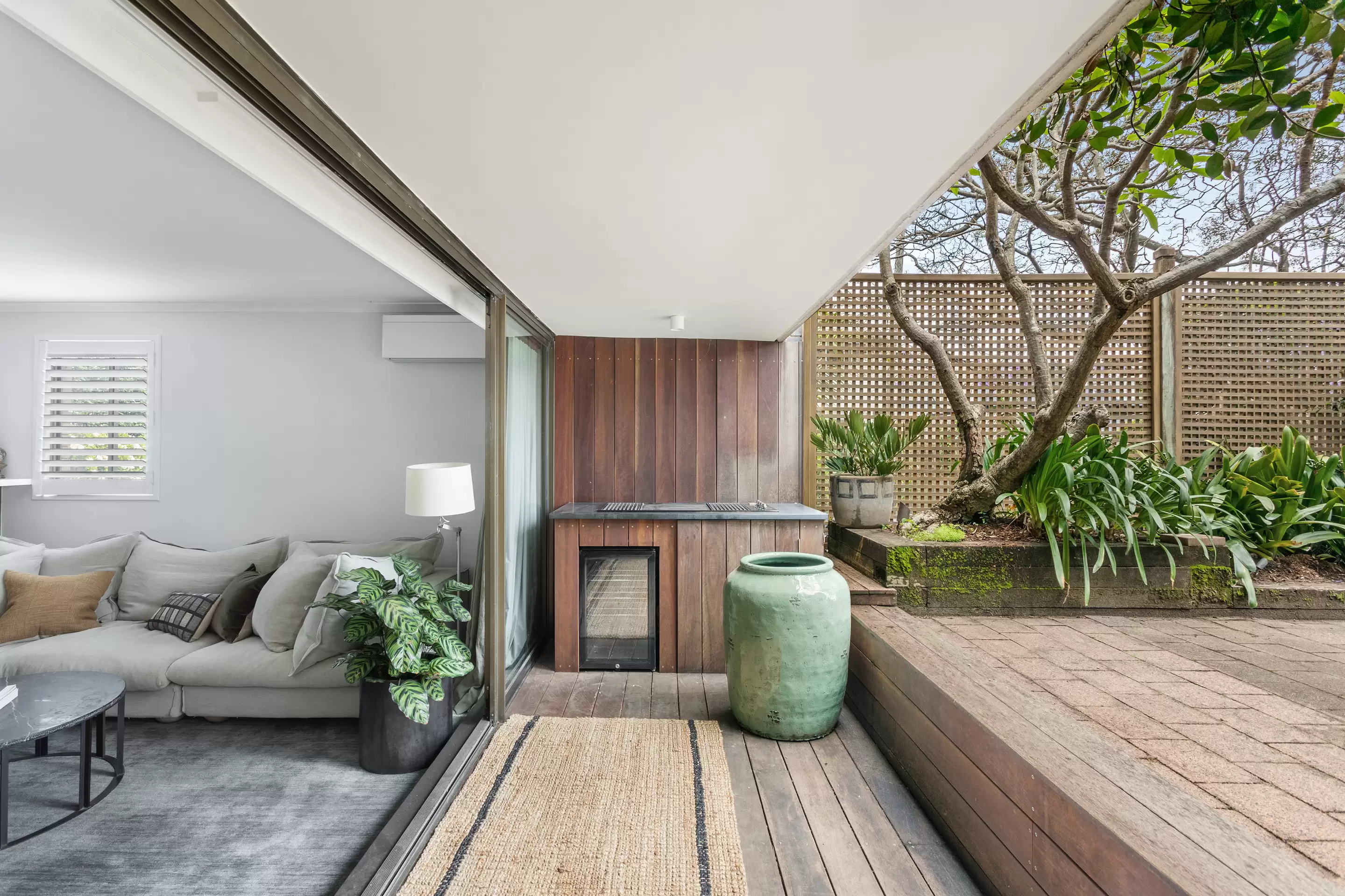 40/110 Cascade Street, Paddington Sold by Sydney Sotheby's International Realty - image 4