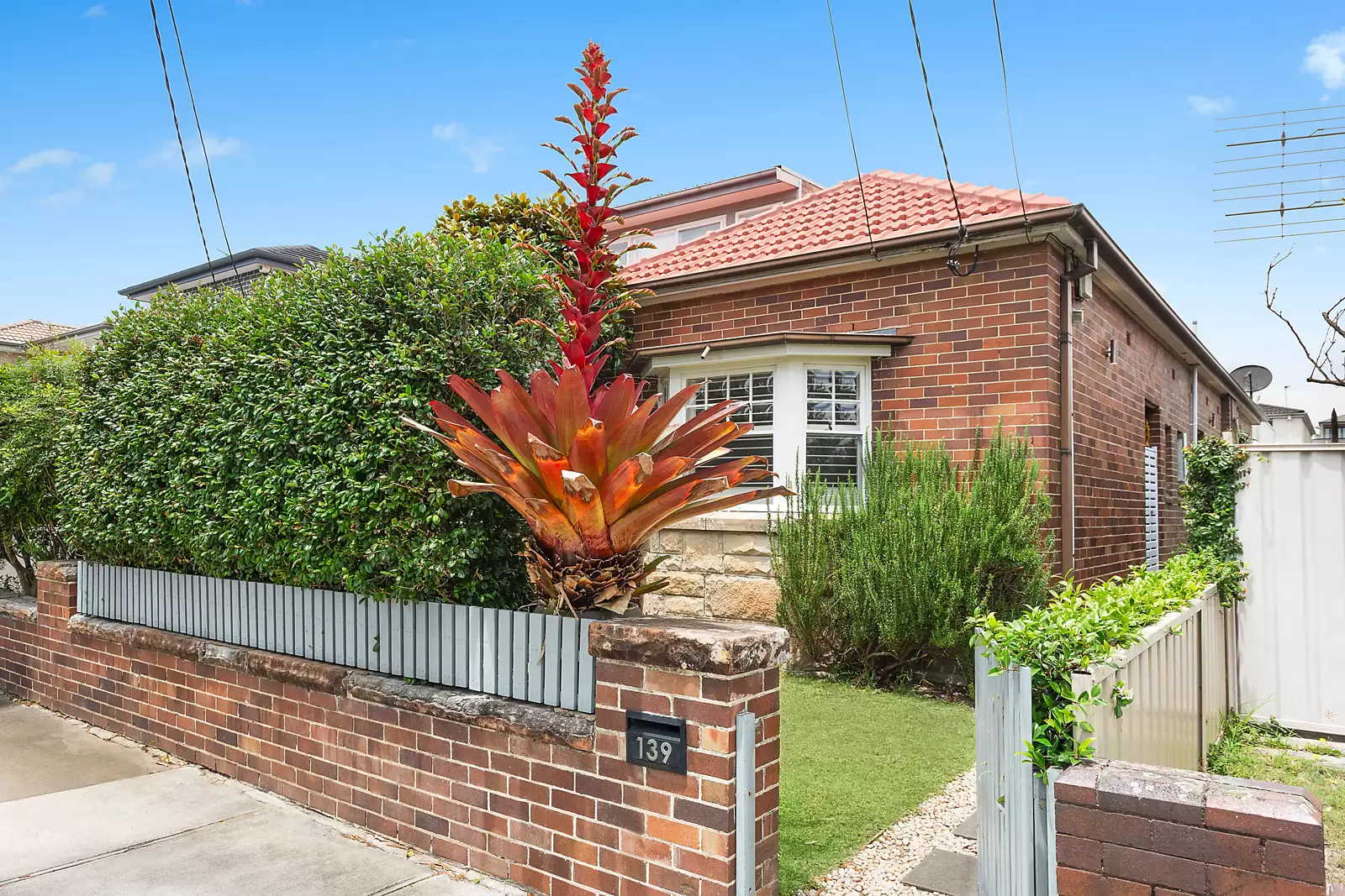 139 Gale Road, Maroubra Sold by Sydney Sotheby's International Realty - image 5