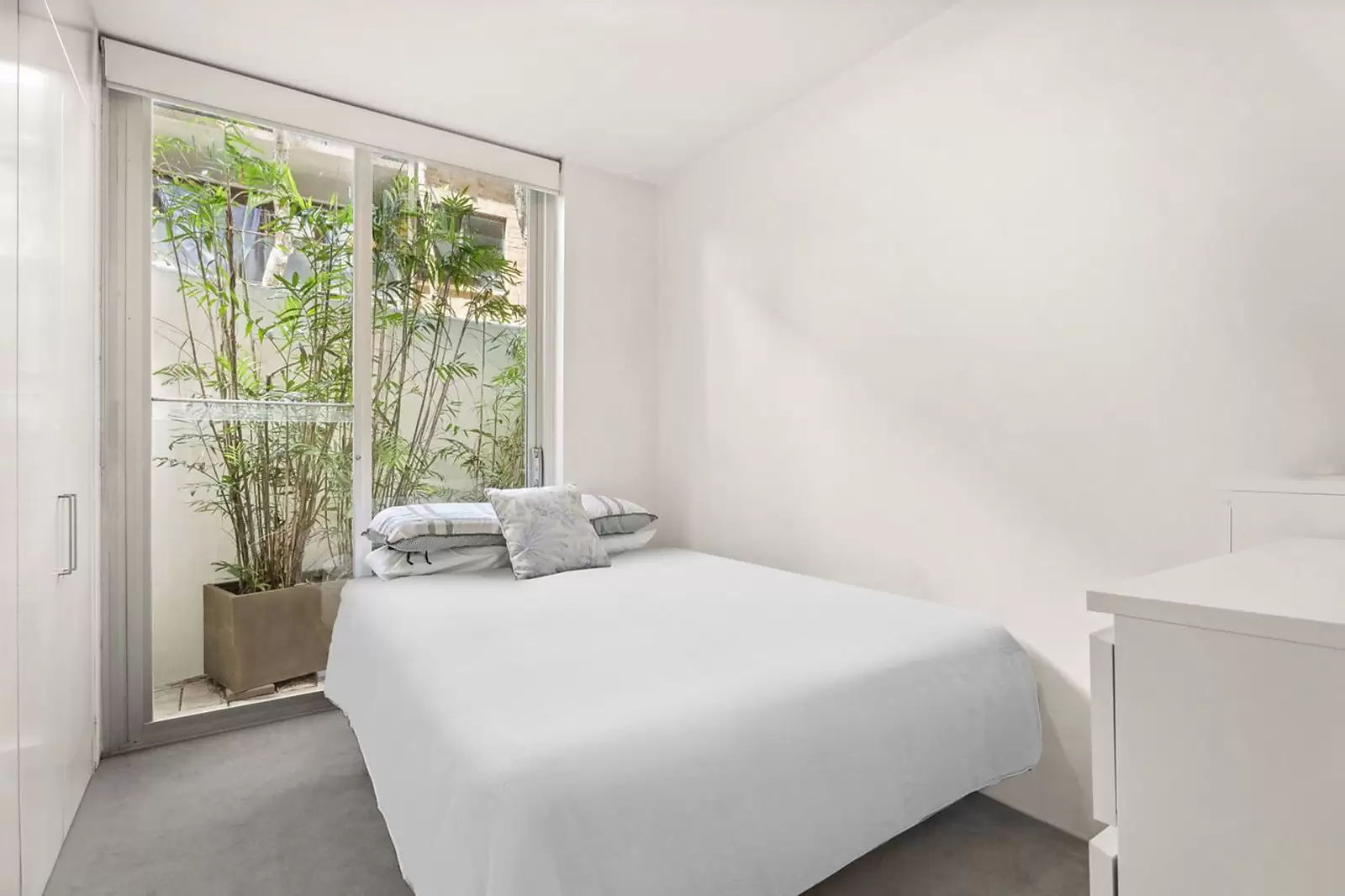 1/64 Penkivil Street, Bondi Sold by Sydney Sotheby's International Realty - image 3