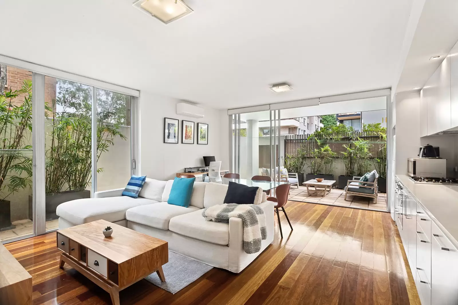 1/64 Penkivil Street, Bondi Sold by Sydney Sotheby's International Realty - image 1