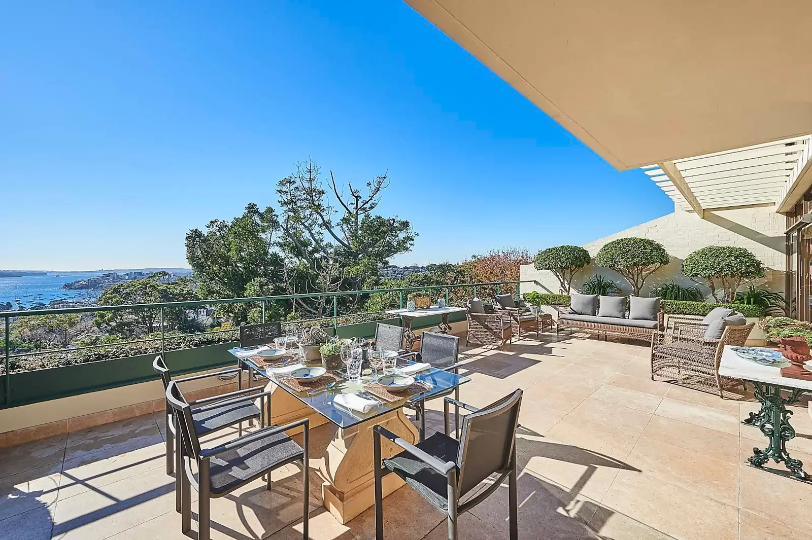 Penthouse 43/16-18 Rosemont Avenue, Woollahra Sold by Sydney Sotheby's International Realty - image 8
