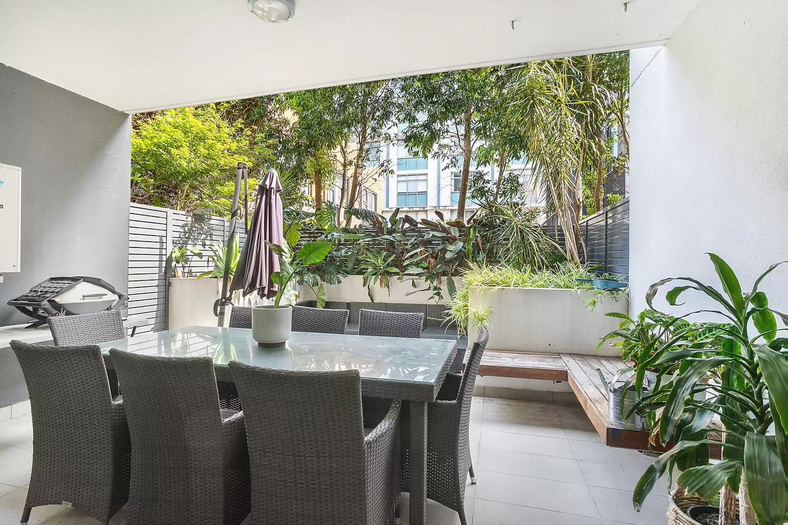 G04/19-21 Wilson Street, Botany Sold by Sydney Sotheby's International Realty - image 2