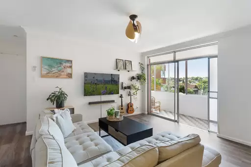 3/88b Mount Street, Coogee Sold by Sydney Sotheby's International Realty