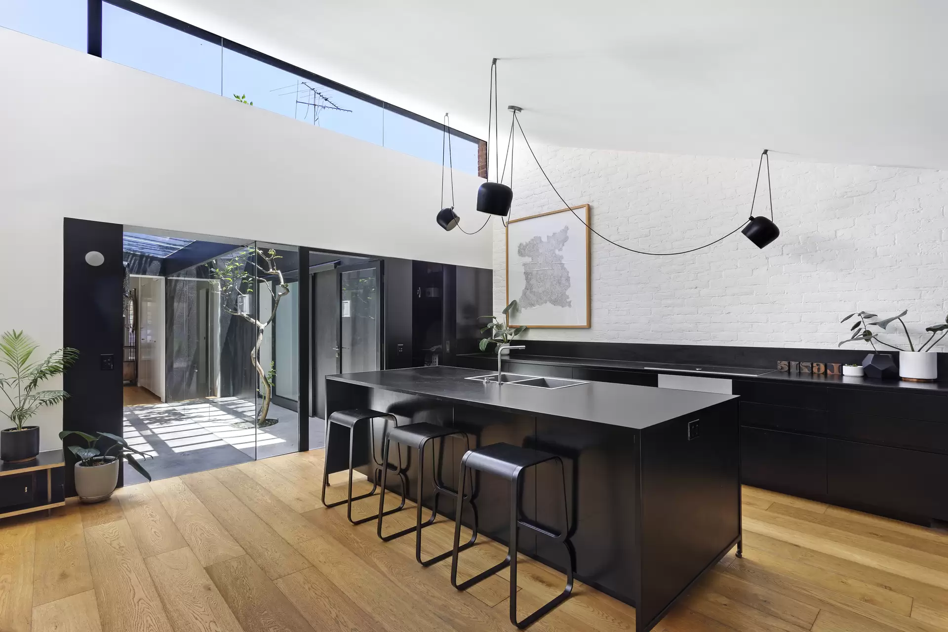 41 Comber Street, Paddington Sold by Sydney Sotheby's International Realty - image 1