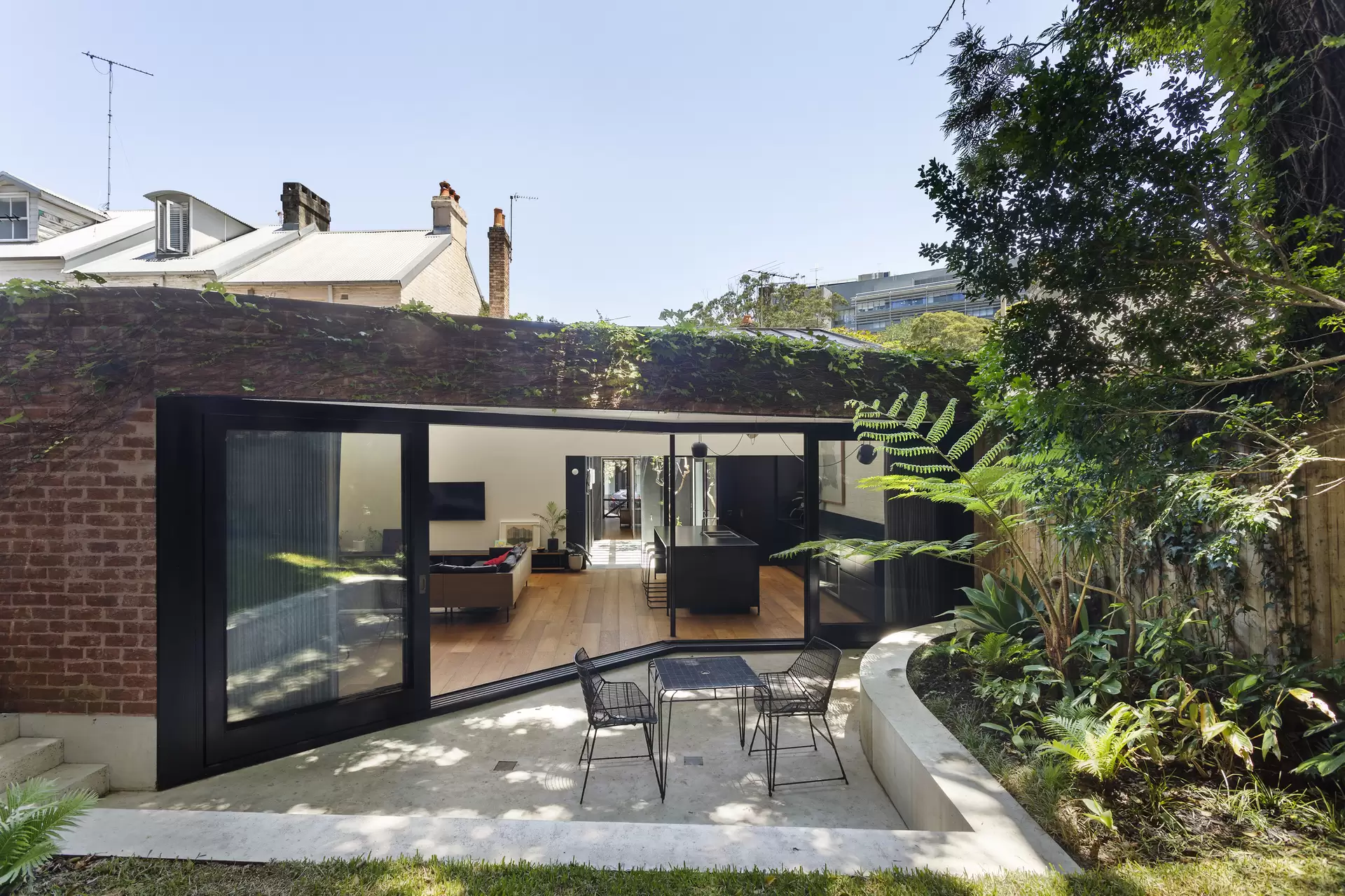 41 Comber Street, Paddington Sold by Sydney Sotheby's International Realty - image 1