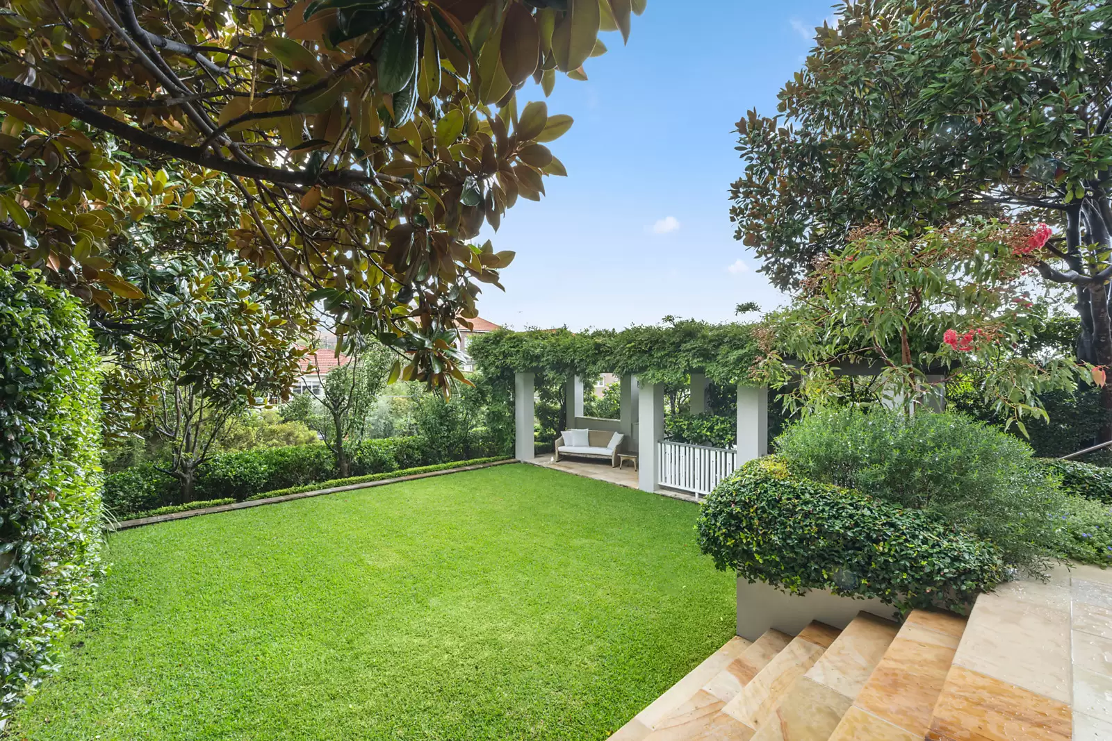 23 Dans Avenue, Coogee Sold by Sydney Sotheby's International Realty - image 8