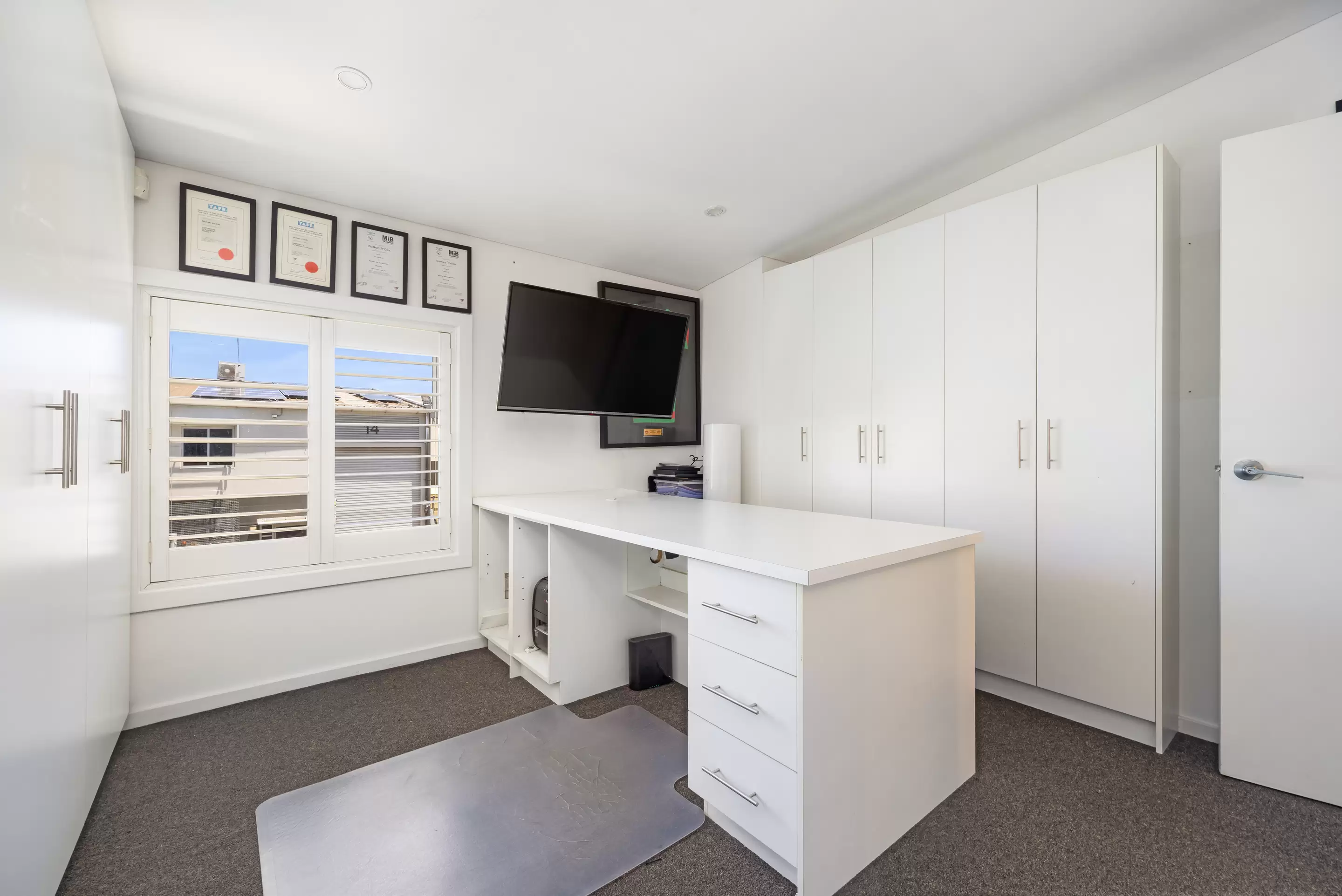 5/10 Meadow Way, Banksmeadow Sold by Sydney Sotheby's International Realty - image 5