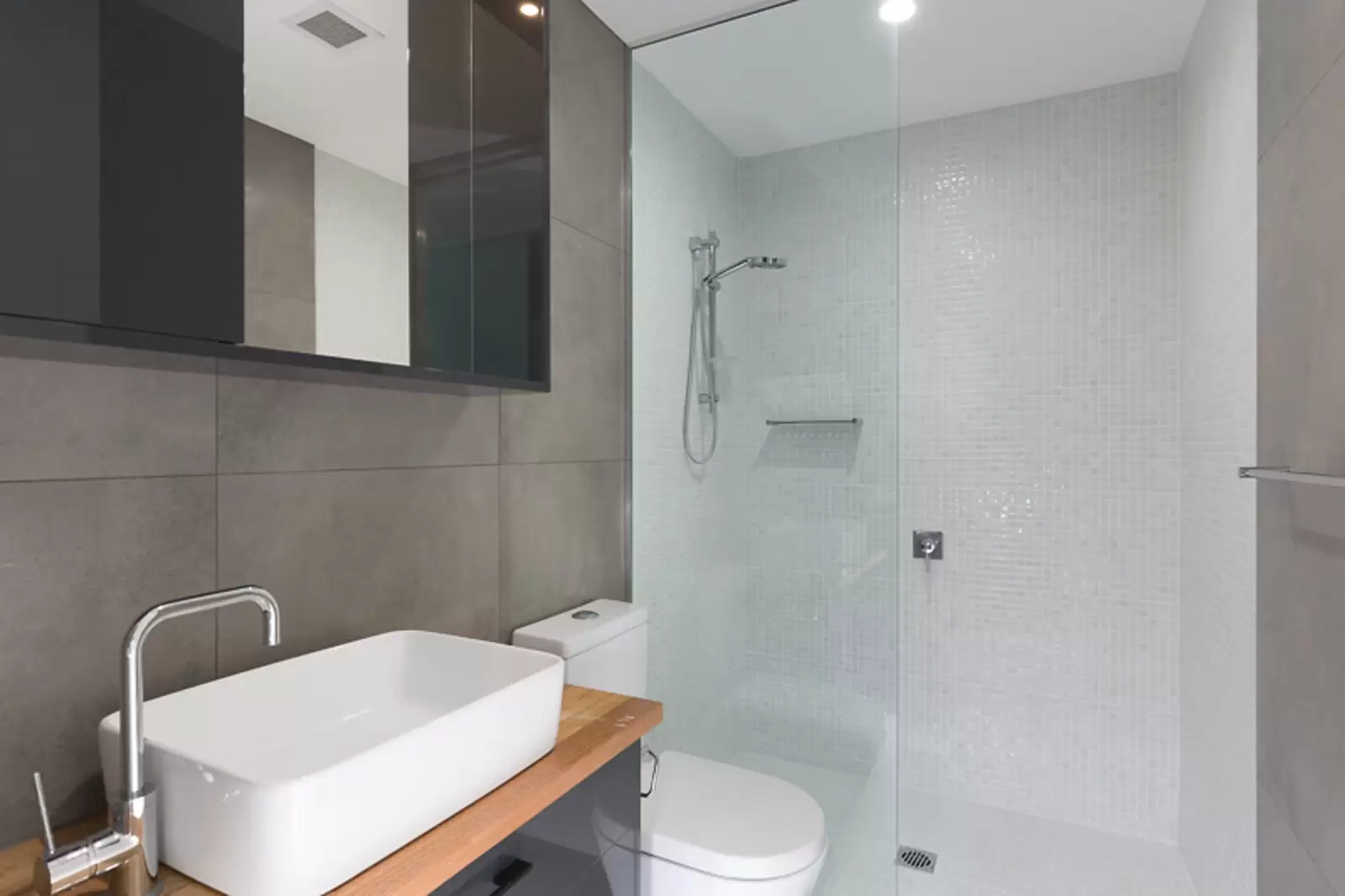 1.07/76 Mitchell Road, Alexandria Leased by Sydney Sotheby's International Realty - image 8