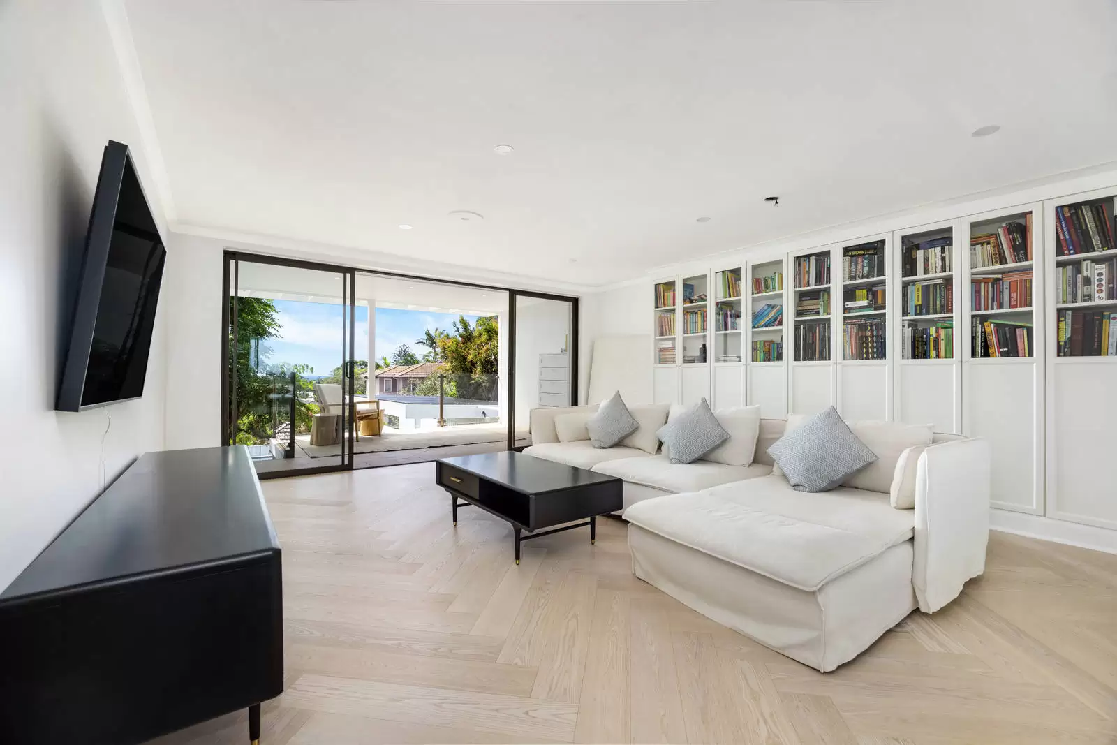 29 Pitt Street, Randwick Sold by Sydney Sotheby's International Realty - image 3