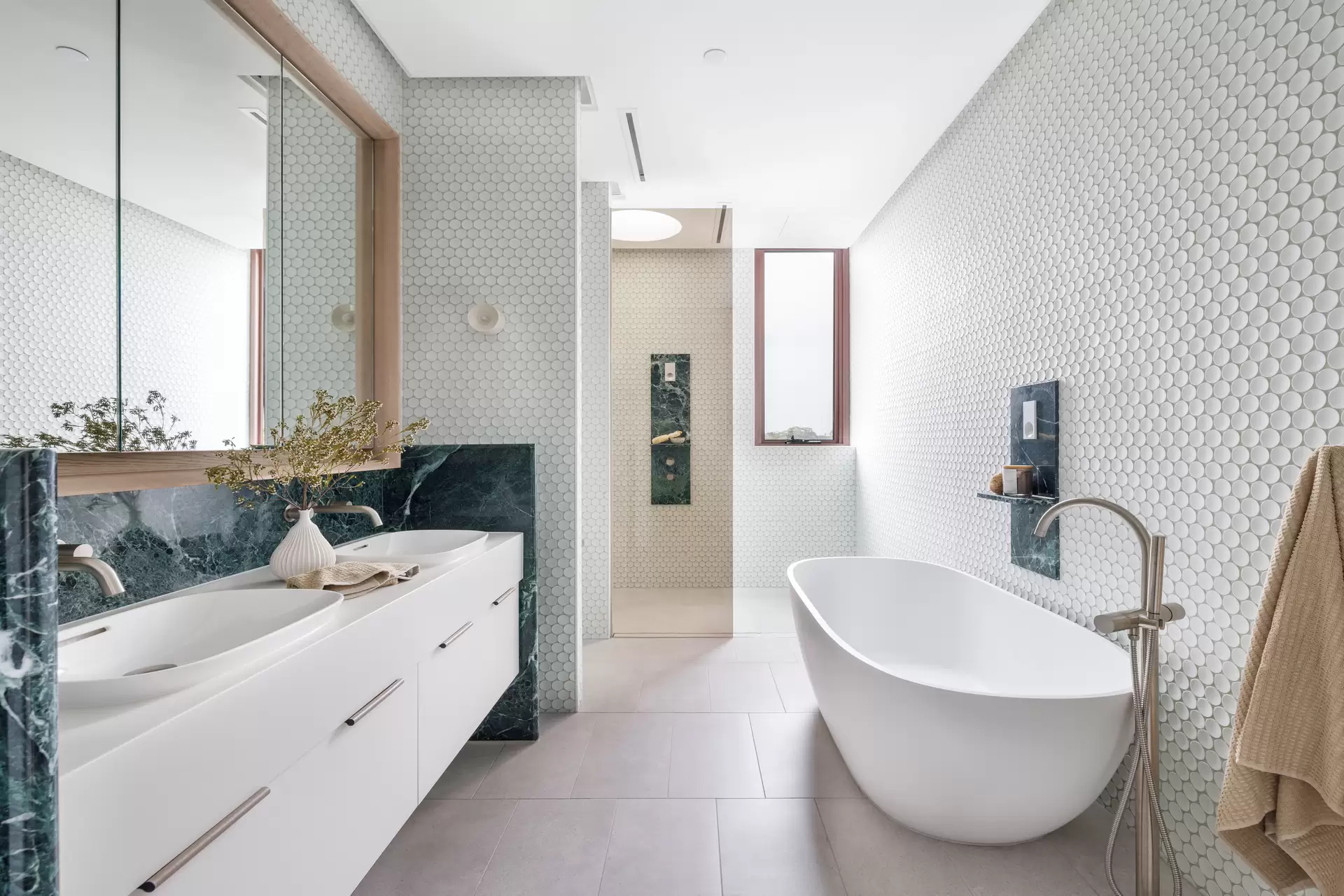 6.02/14 Baptist Street, Redfern Sold by Sydney Sotheby's International Realty - image 1