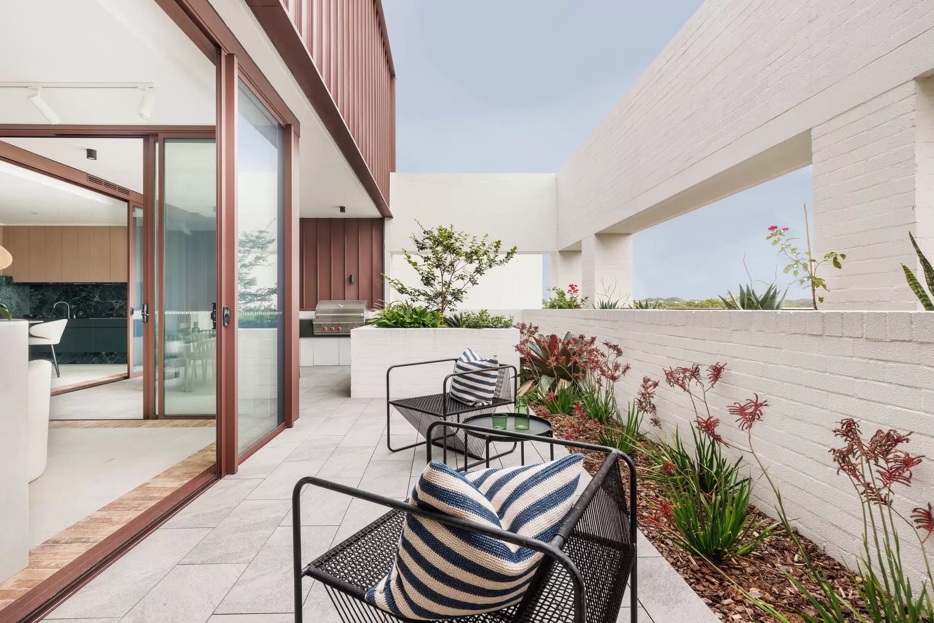 6.02/14 Baptist Street, Redfern Sold by Sydney Sotheby's International Realty - image 1