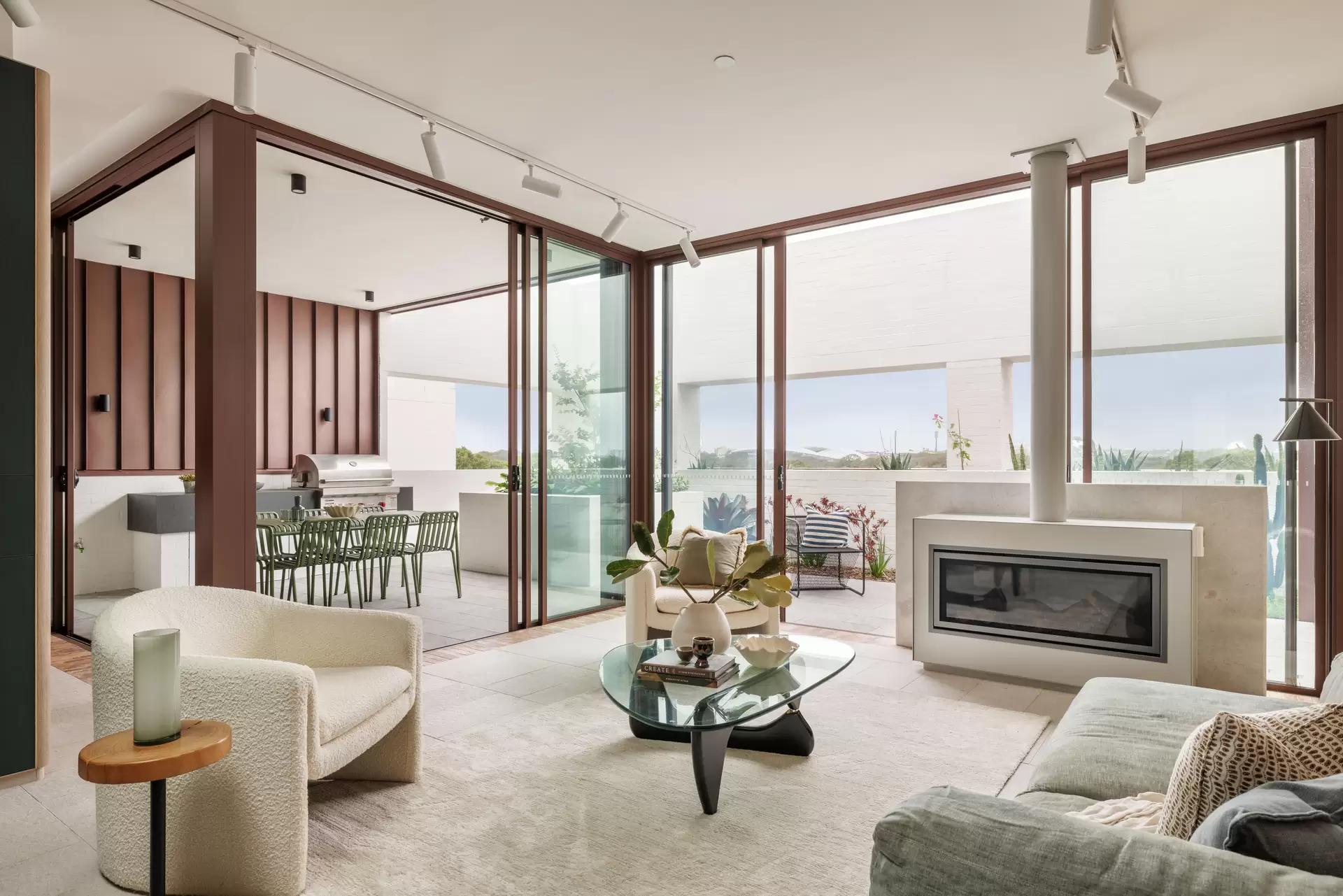 6.02/14 Baptist Street, Redfern Sold by Sydney Sotheby's International Realty - image 1