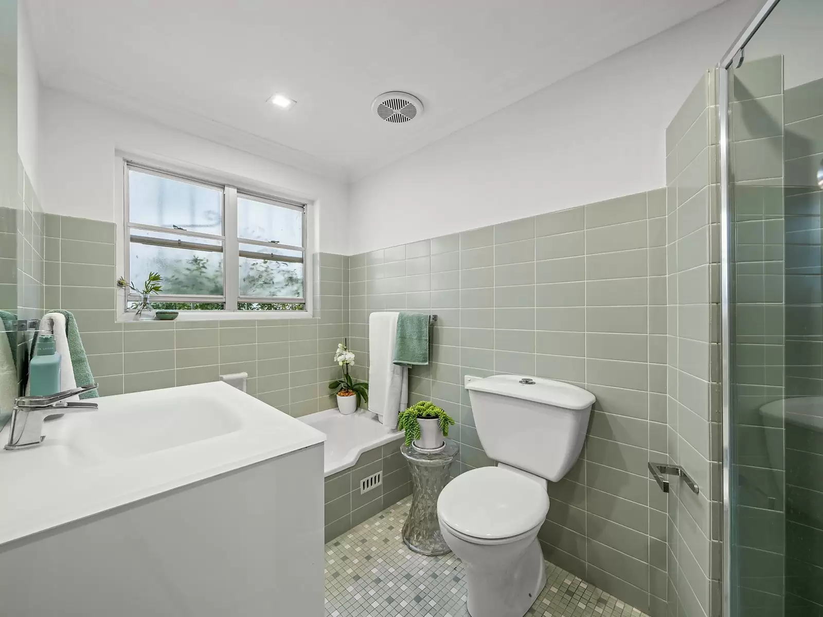 1/26A Darling Point Road, Darling Point Sold by Sydney Sotheby's International Realty - image 10