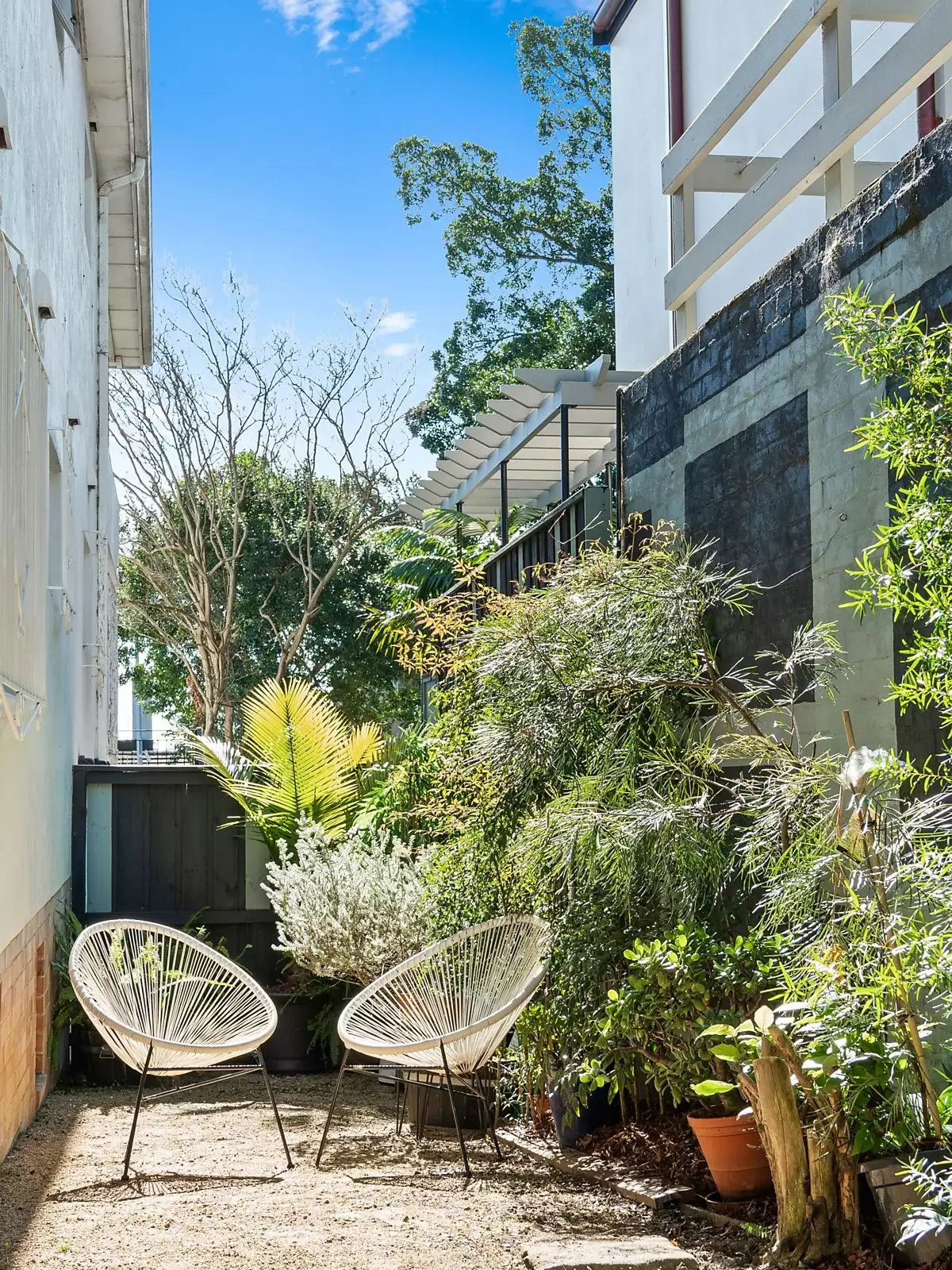 1/26A Darling Point Road, Darling Point Sold by Sydney Sotheby's International Realty - image 2