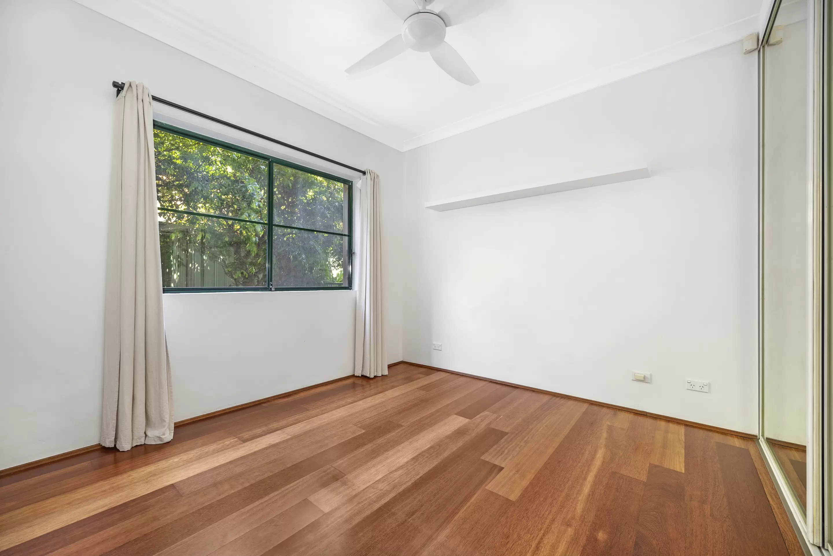 3/2-4 Railway Parade, Kogarah Sold by Sydney Sotheby's International Realty - image 3