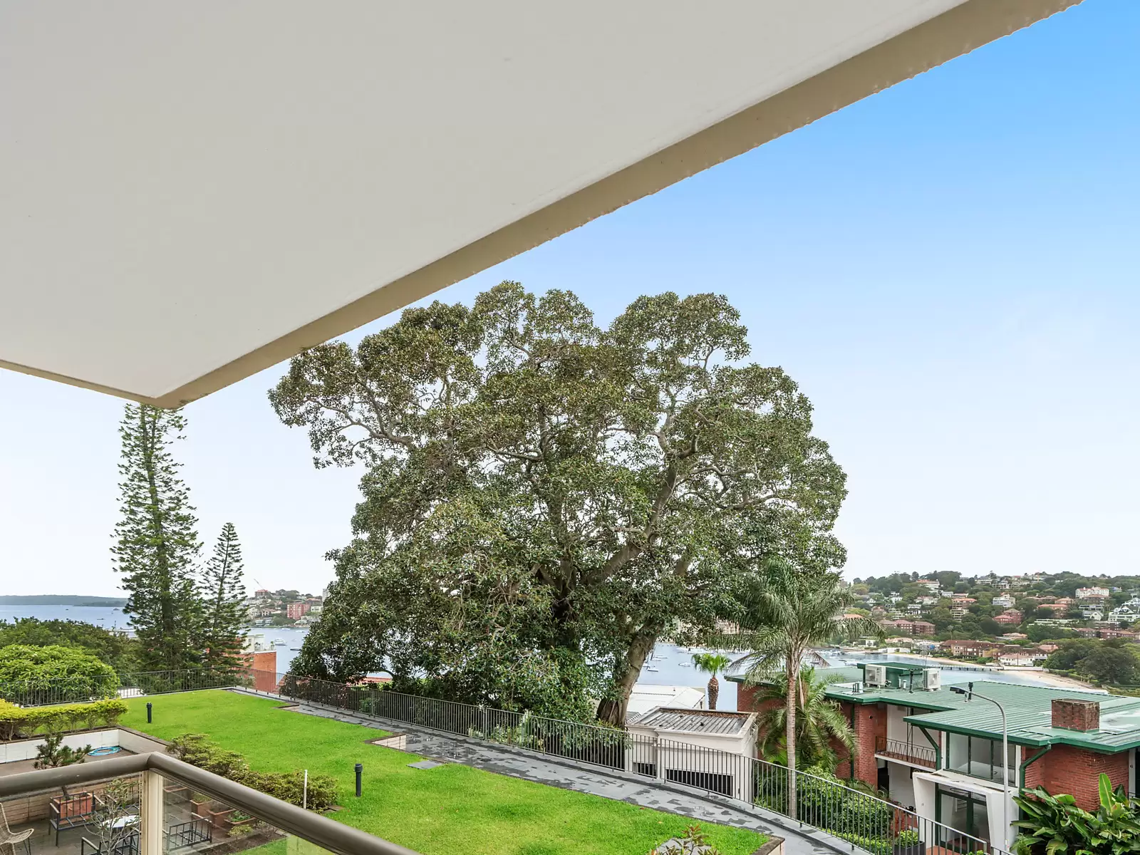 8/16-18 Eastbourne Road, Darling Point Sold by Sydney Sotheby's International Realty - image 3
