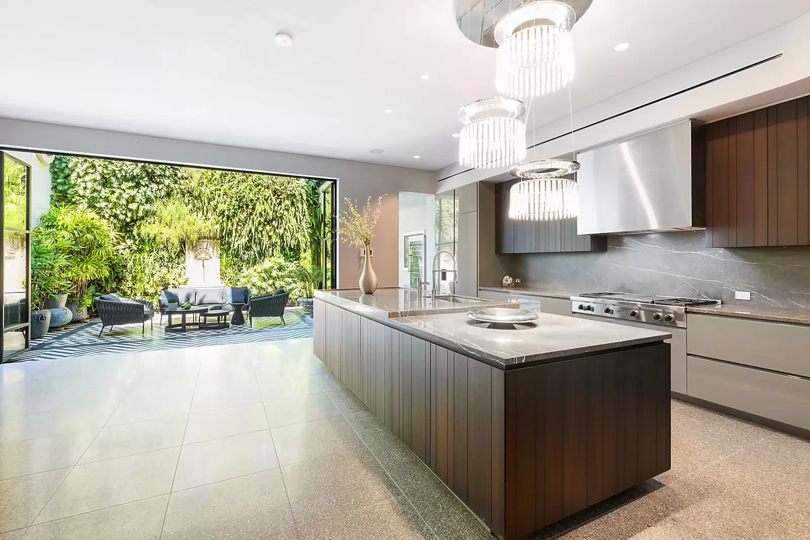 29 Challis Avenue, Potts Point Sold by Sydney Sotheby's International Realty - image 13