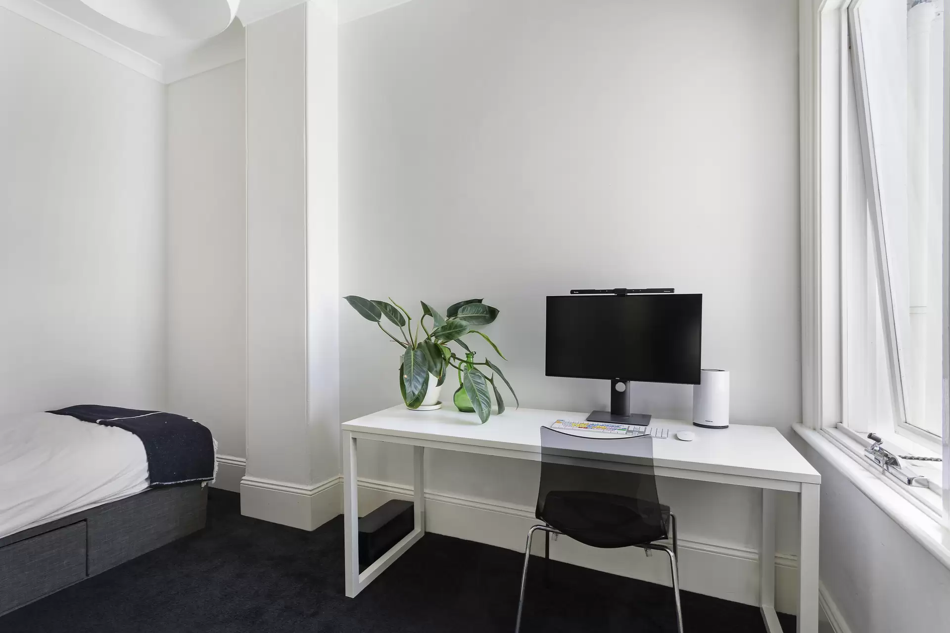 44 Womerah Avenue, Darlinghurst Sold by Sydney Sotheby's International Realty - image 1