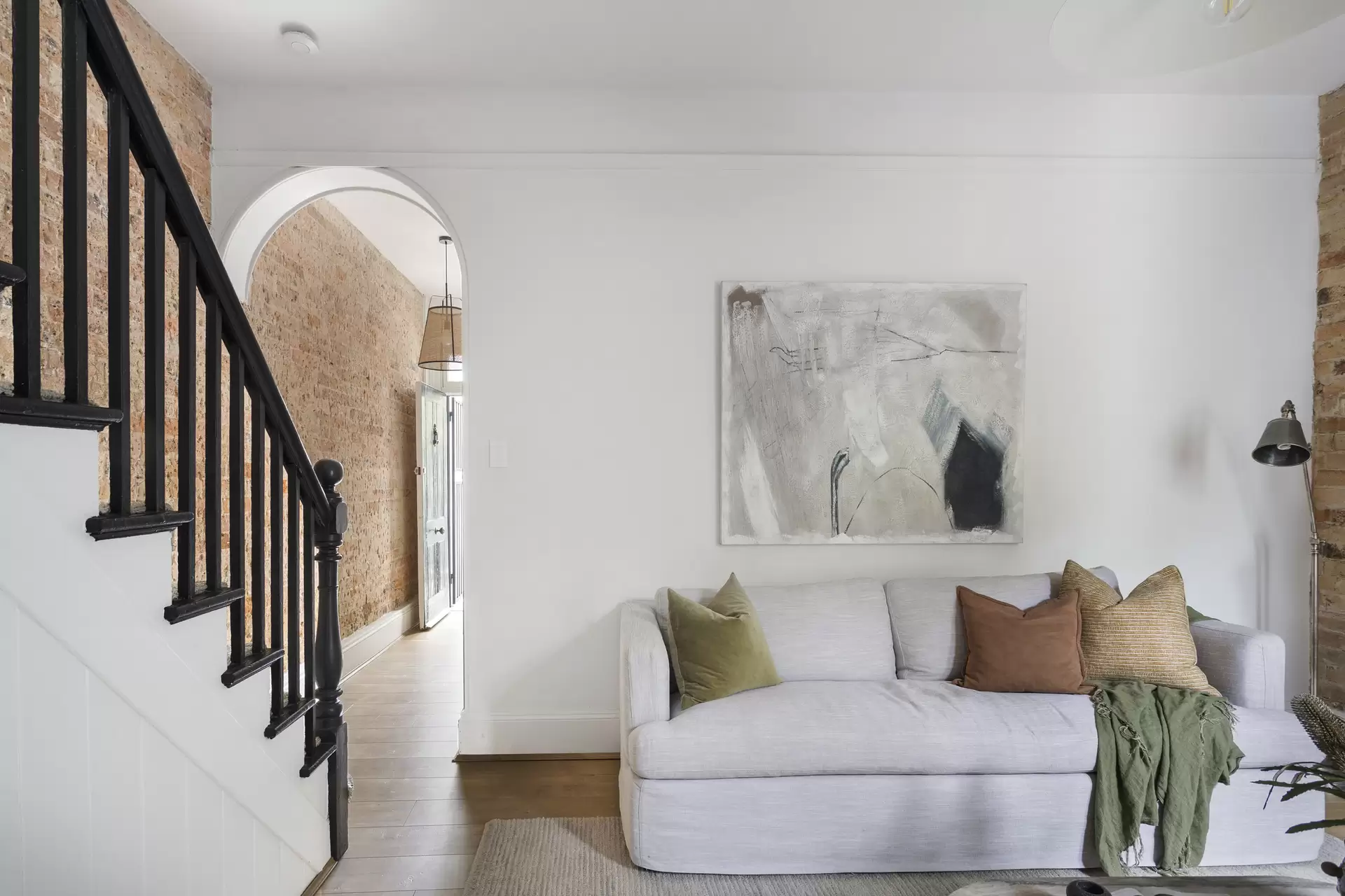 99 Jersey Road, Woollahra Sold by Sydney Sotheby's International Realty - image 1