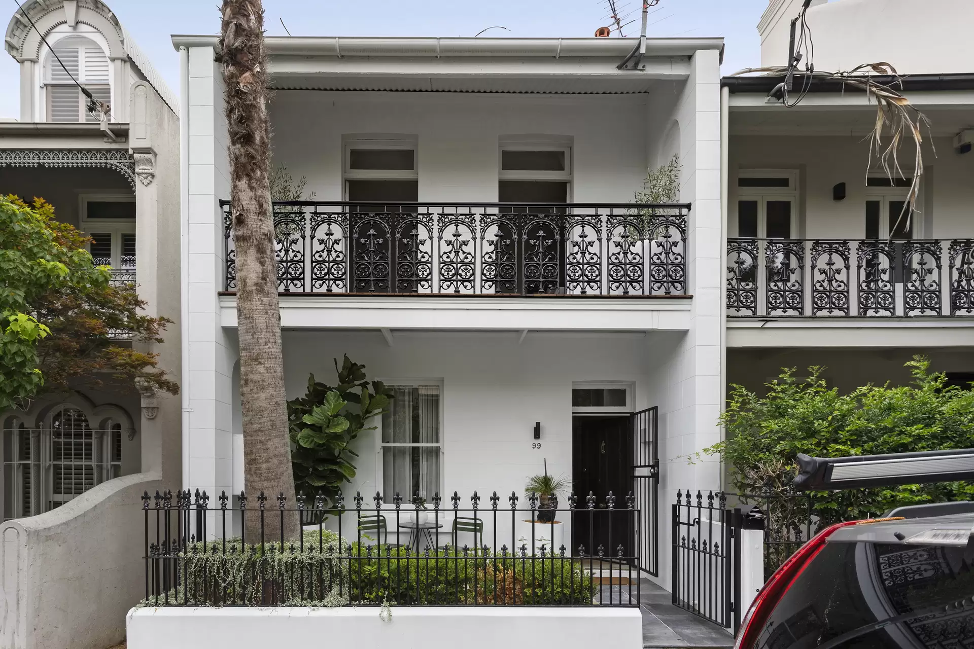 99 Jersey Road, Woollahra Sold by Sydney Sotheby's International Realty - image 1