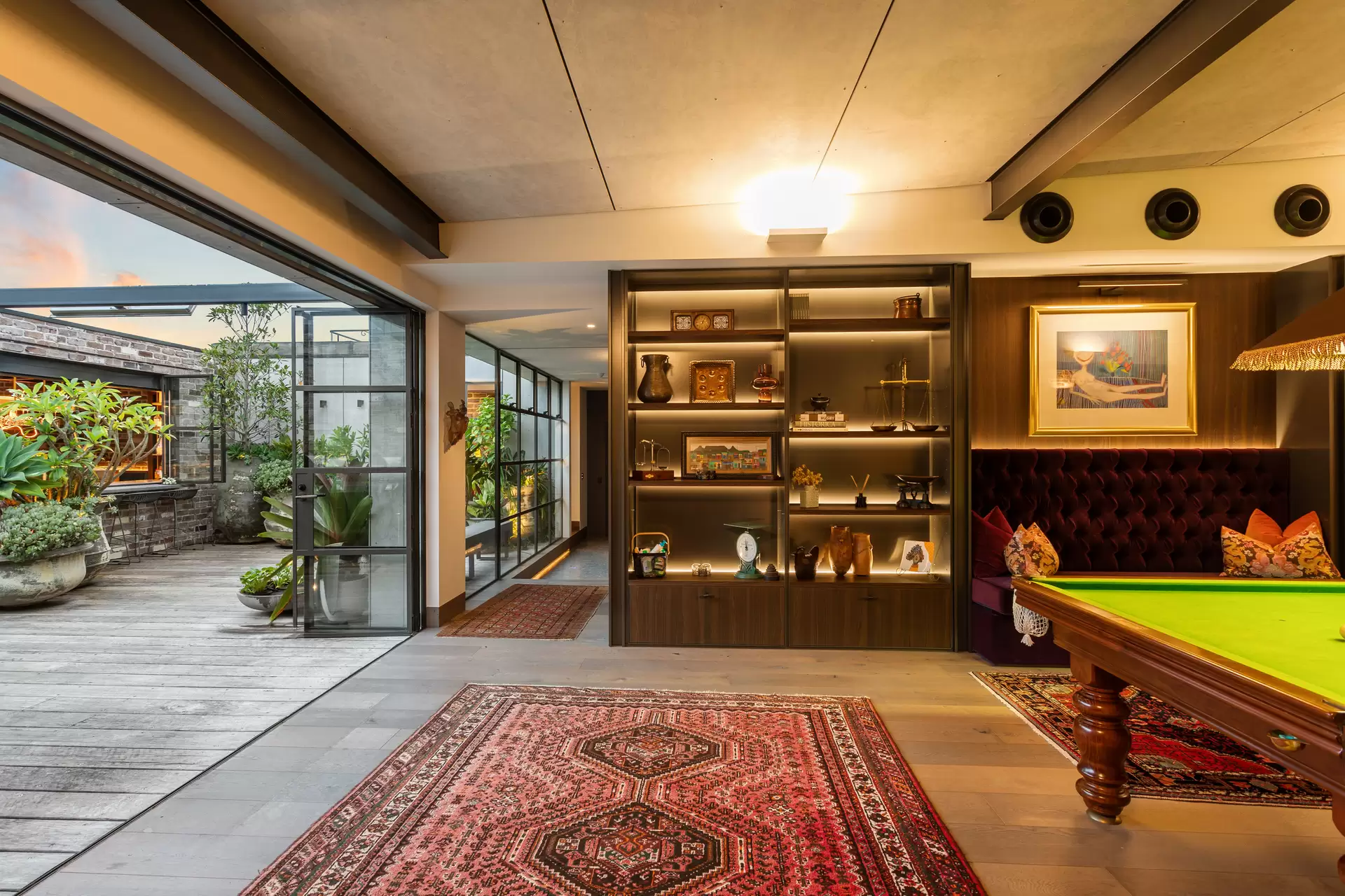 17/99 Stanley Street, Darlinghurst Sold by Sydney Sotheby's International Realty - image 1