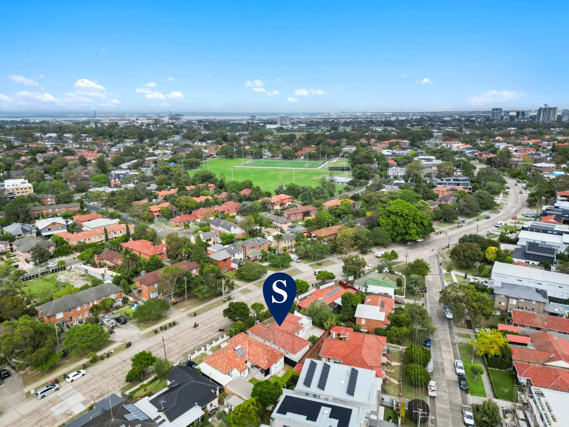 242 Fitzgerald Avenue, Maroubra Sold by Sydney Sotheby's International Realty - image 1