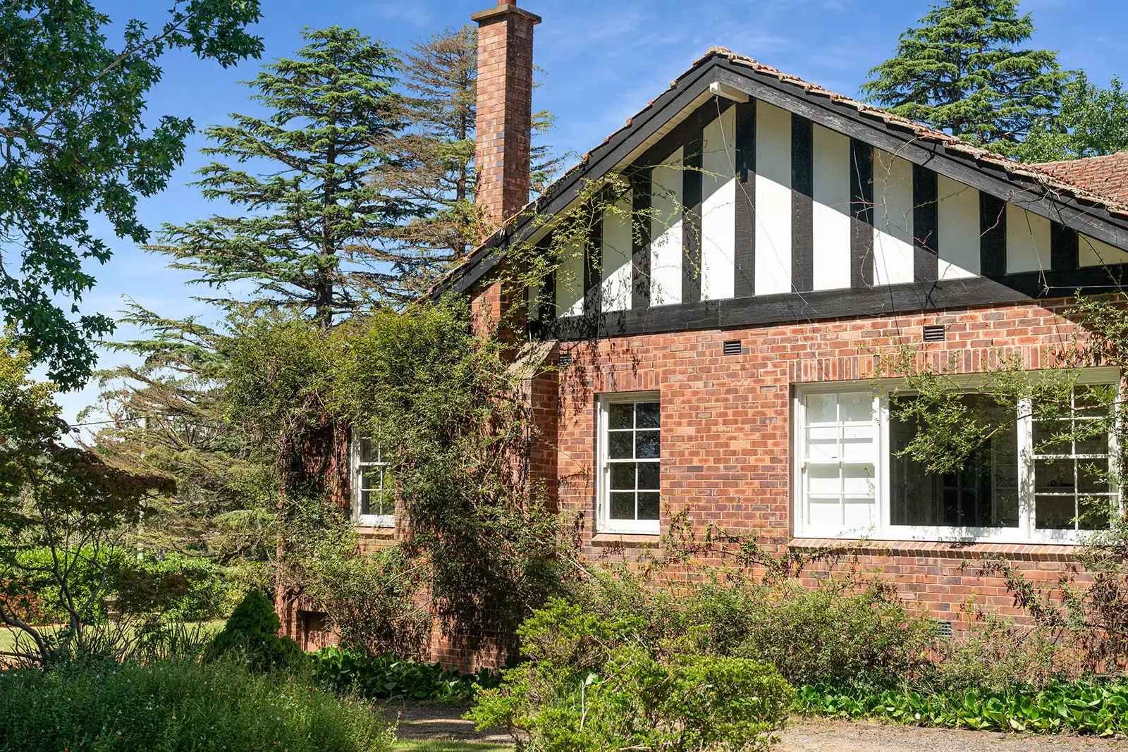 11 Links Road, Burradoo Sold by Sydney Sotheby's International Realty - image 6