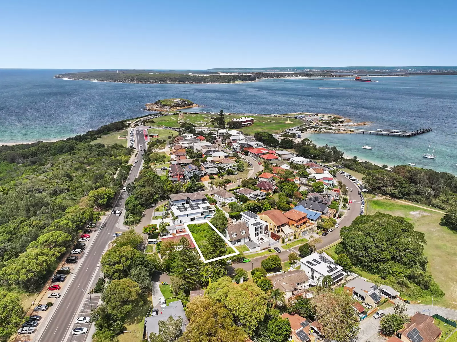3 Endeavour Avenue, La Perouse Sold by Sydney Sotheby's International Realty - image 1