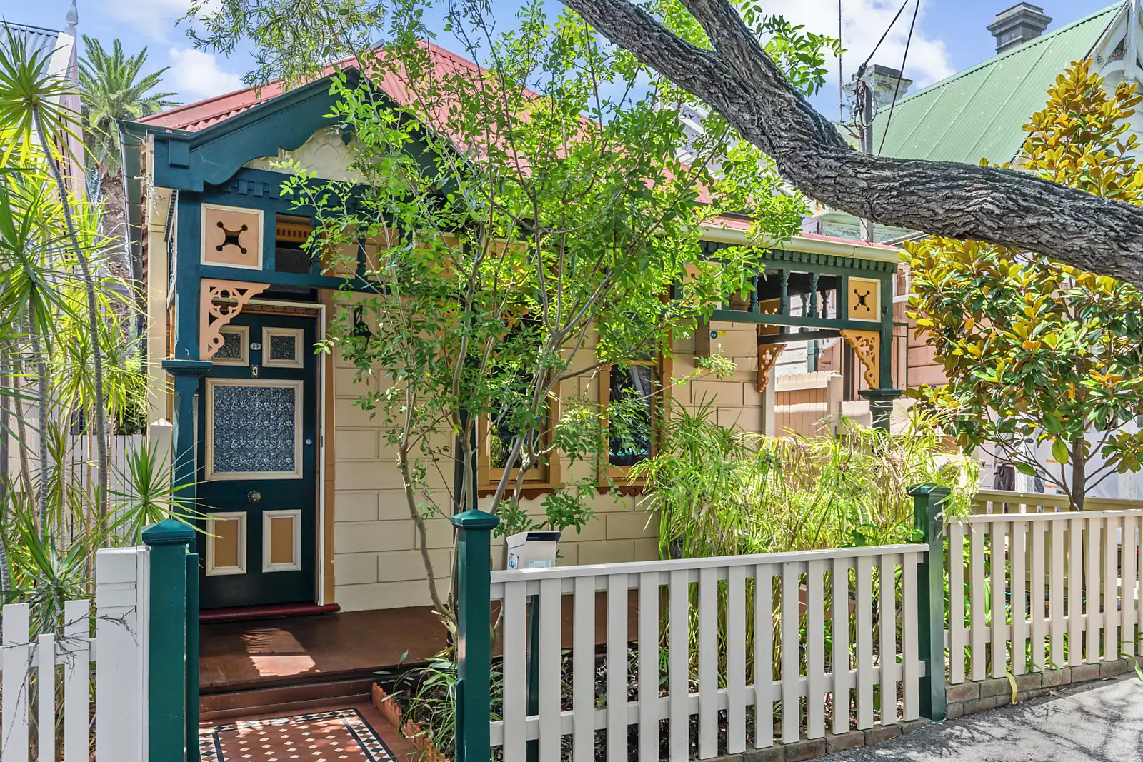 59 Earl Street, Randwick Sold by Sydney Sotheby's International Realty - image 1