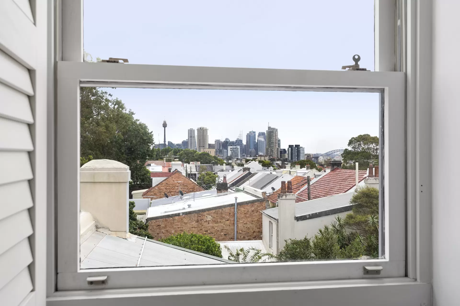 12 Queen Road, Paddington Sold by Sydney Sotheby's International Realty - image 1
