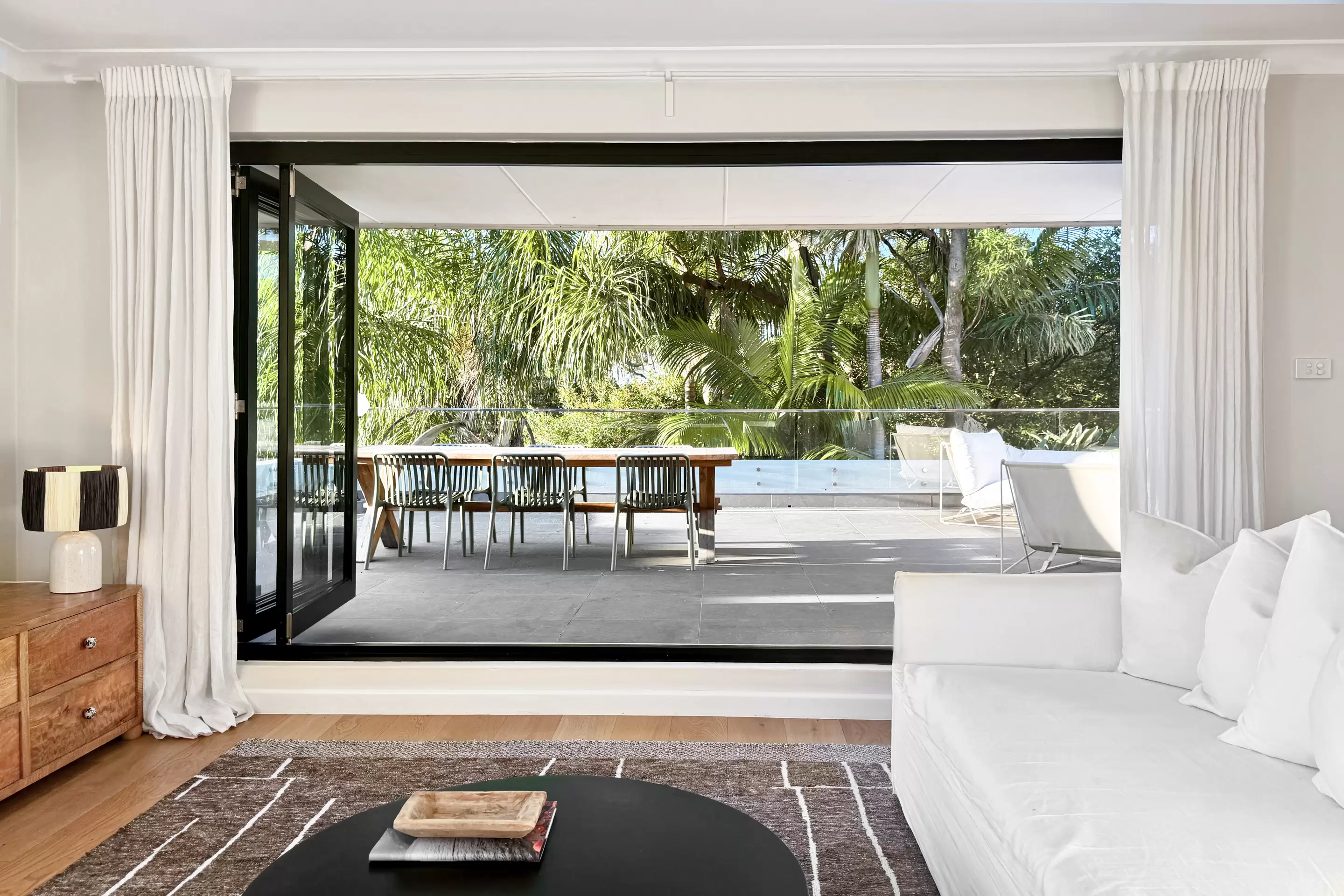 7/33-35 Rae Street, Randwick Sold by Sydney Sotheby's International Realty - image 2