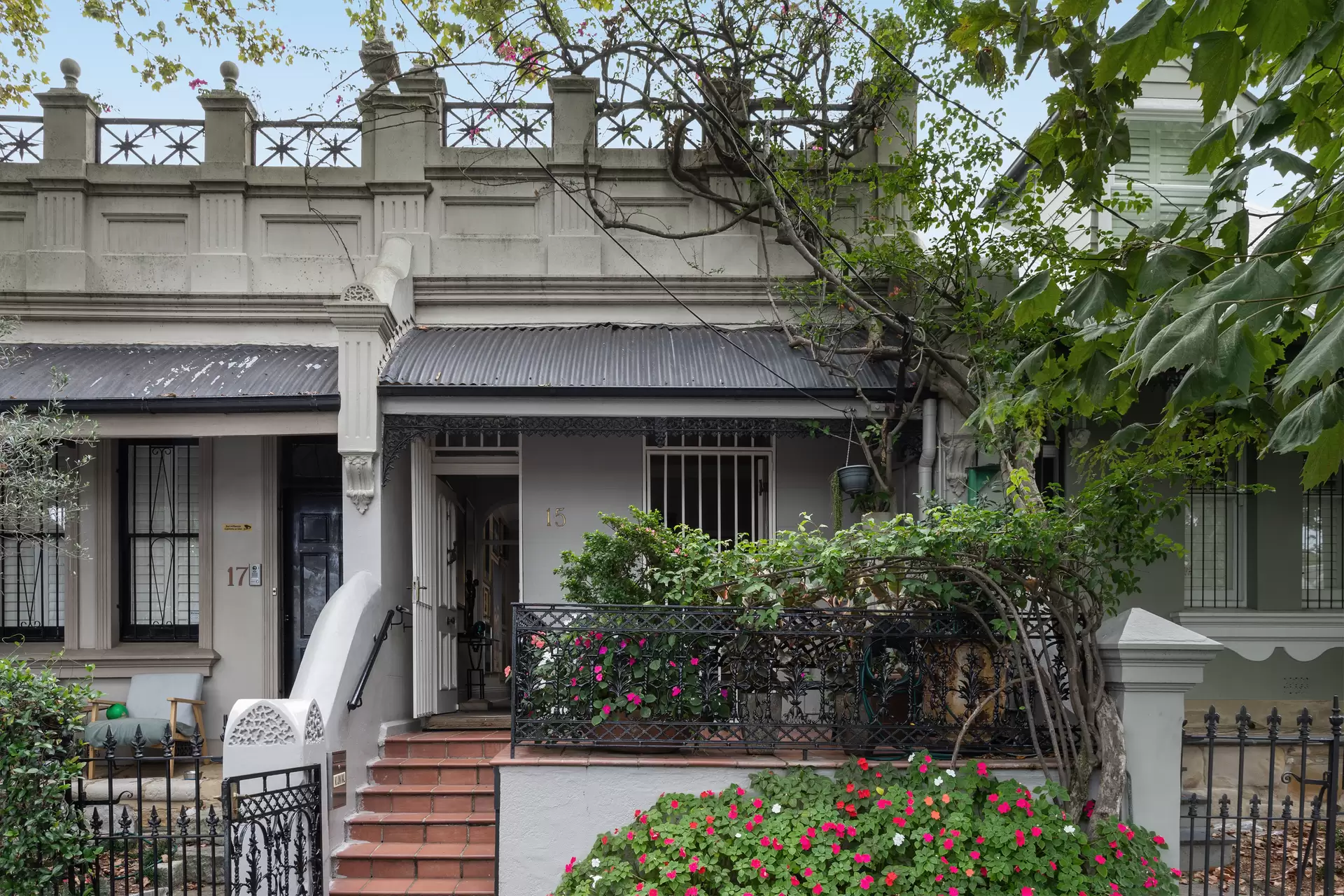 15 John Street, Woollahra Sold by Sydney Sotheby's International Realty - image 1