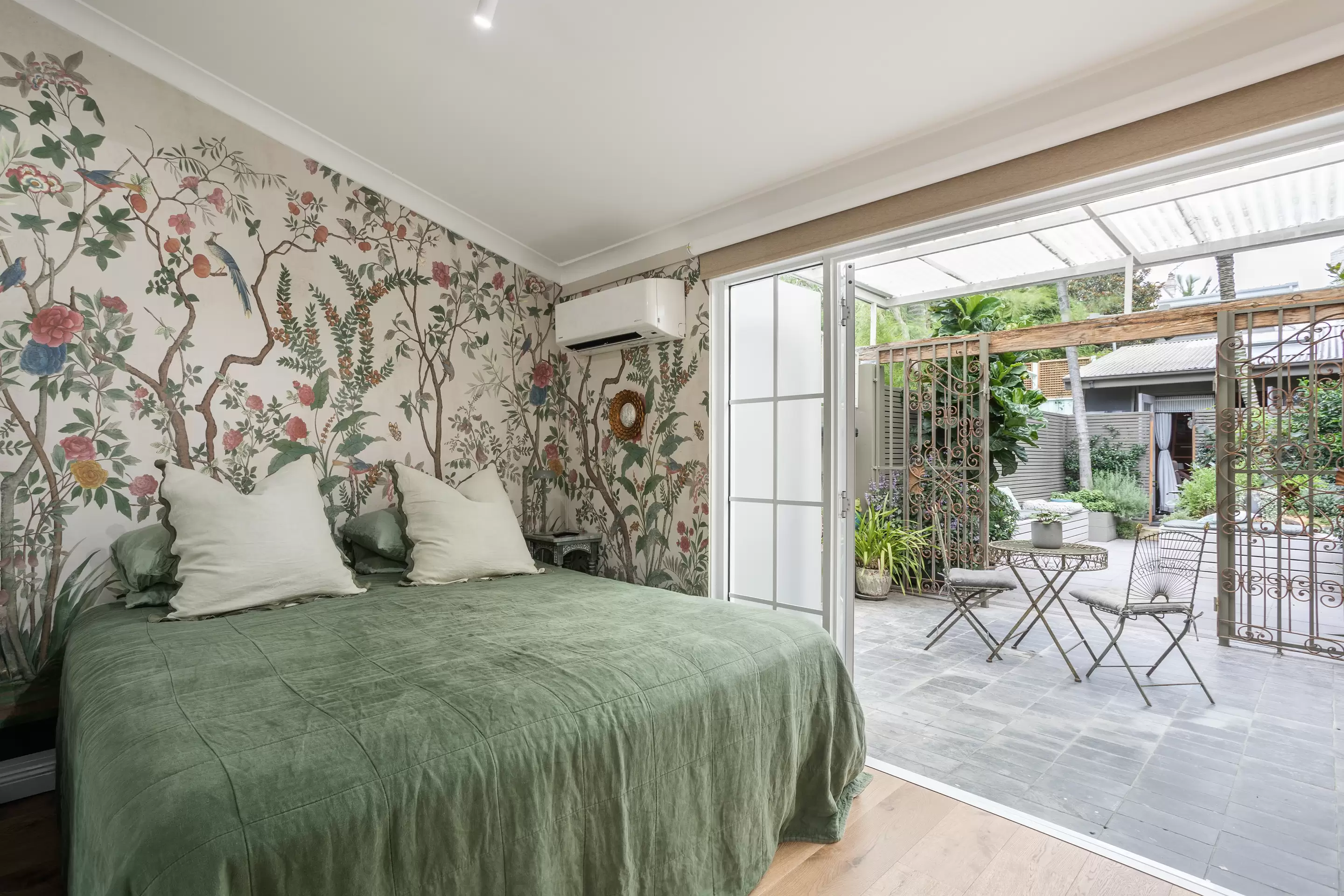 15 John Street, Woollahra Sold by Sydney Sotheby's International Realty - image 10