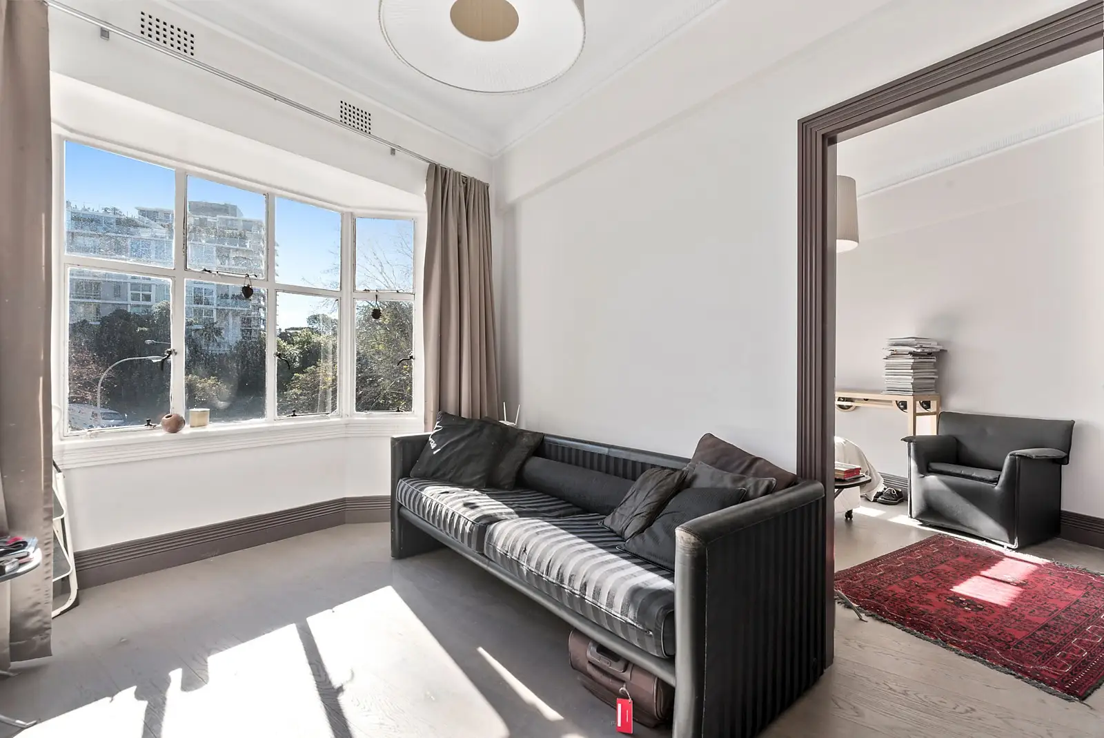 11/43 Elizabeth Bay Road, Elizabeth Bay Sold by Sydney Sotheby's International Realty - image 2