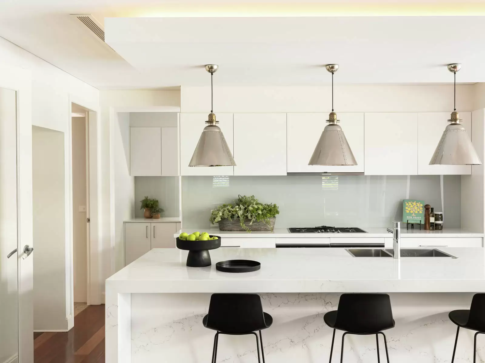 17 King Edward Street, Pymble Sold by Sydney Sotheby's International Realty - image 26