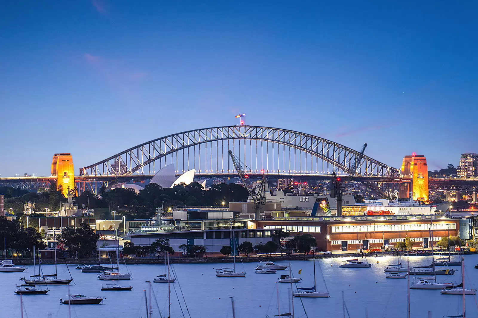 24/11 Yarranabbe Road, Darling Point Sold by Sydney Sotheby's International Realty - image 2