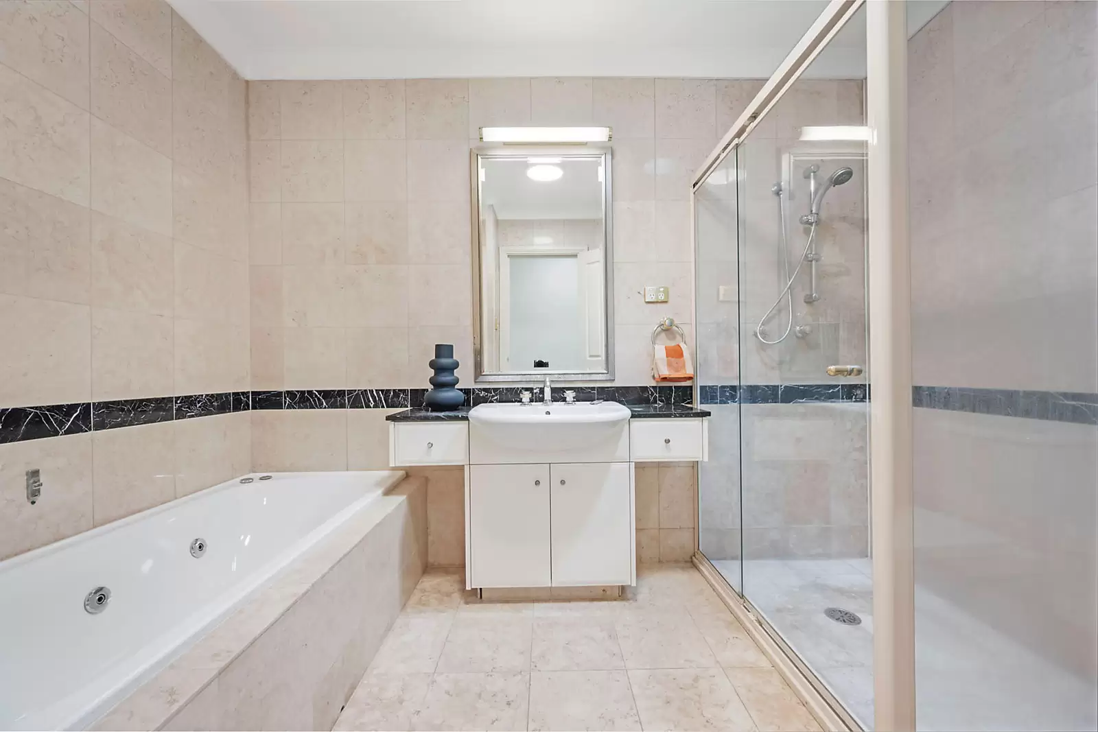 9/17A Cooper Park Road, Bellevue Hill Sold by Sydney Sotheby's International Realty - image 10