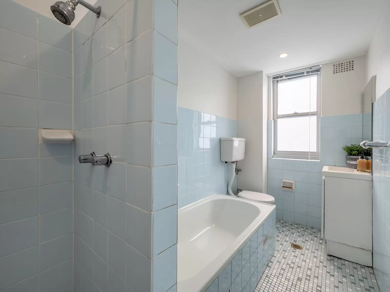 17/5 St Marks Road, Darling Point Sold by Sydney Sotheby's International Realty - image 8