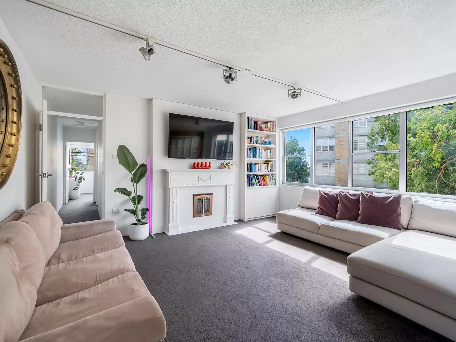 17/5 St Marks Road, Darling Point Sold by Sydney Sotheby's International Realty - image 2