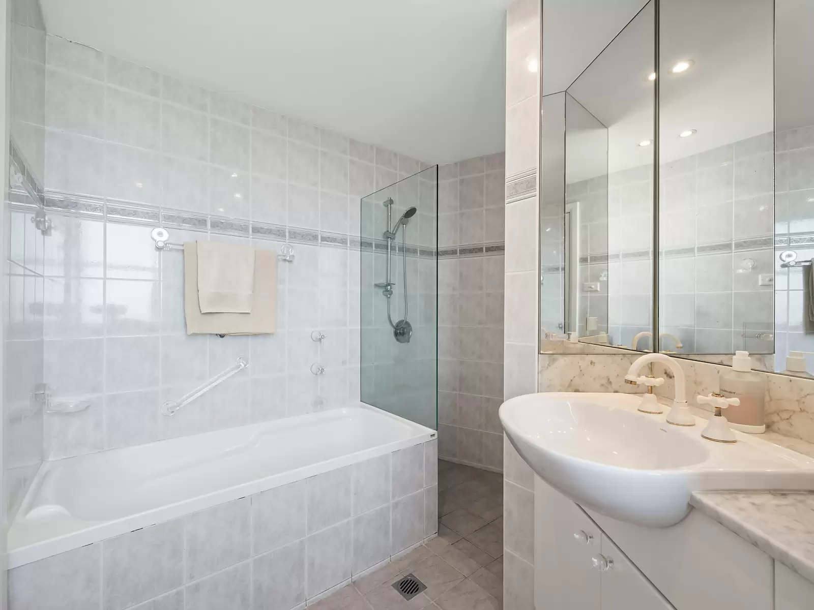 13C/5-11 Thornton Street, Darling Point Sold by Sydney Sotheby's International Realty - image 18