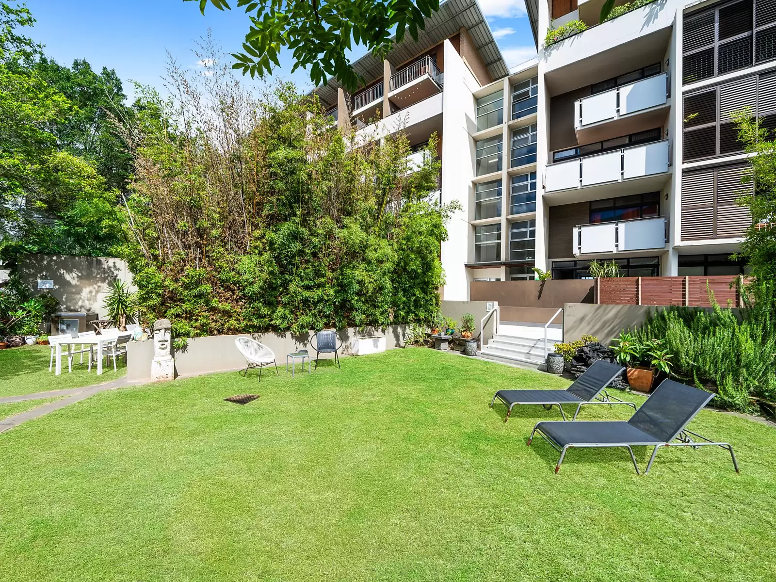 24/3-13 Erskineville Road, Newtown Sold by Sydney Sotheby's International Realty - image 9