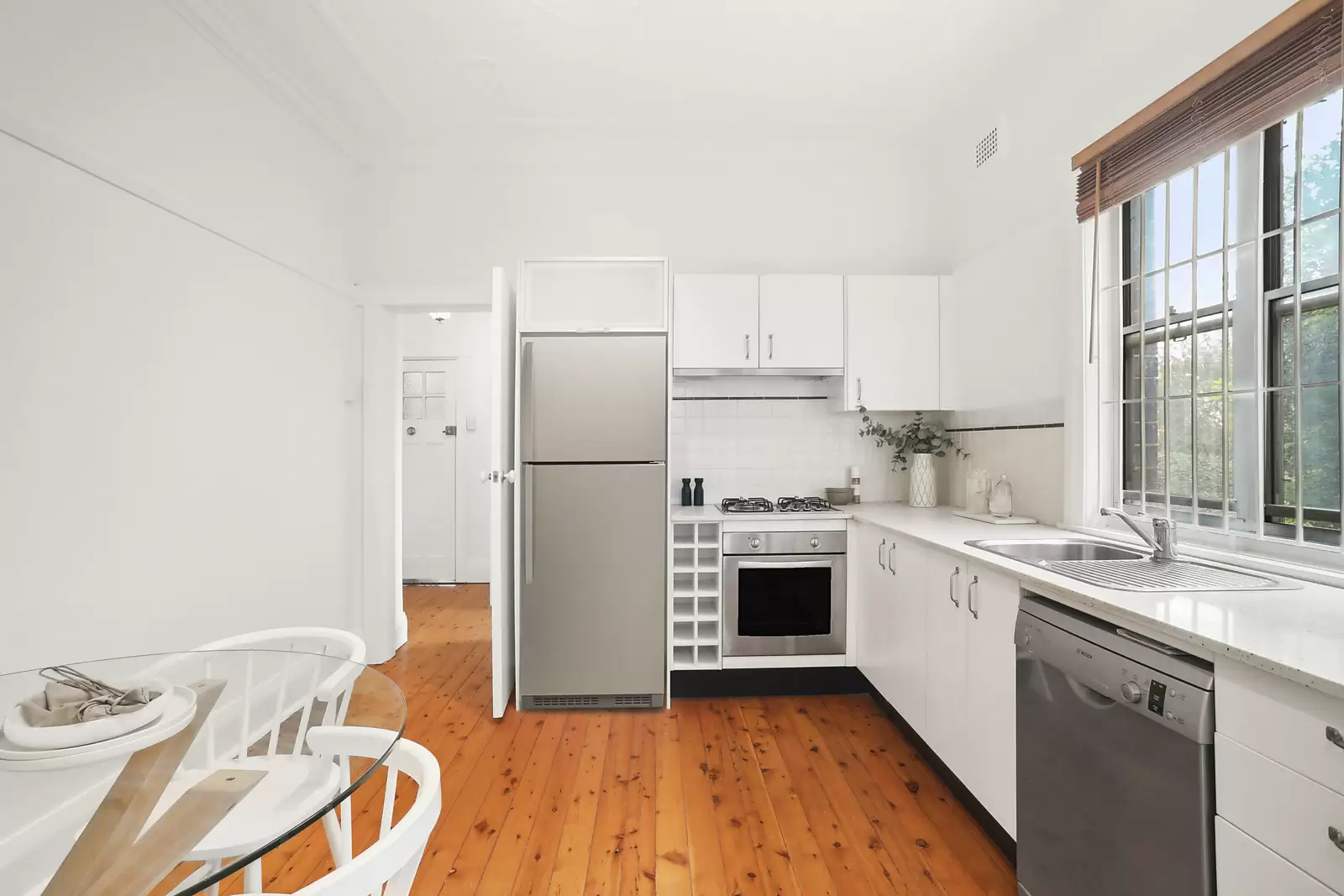 3/165 Bronte Road, Queens Park Sold by Sydney Sotheby's International Realty - image 3