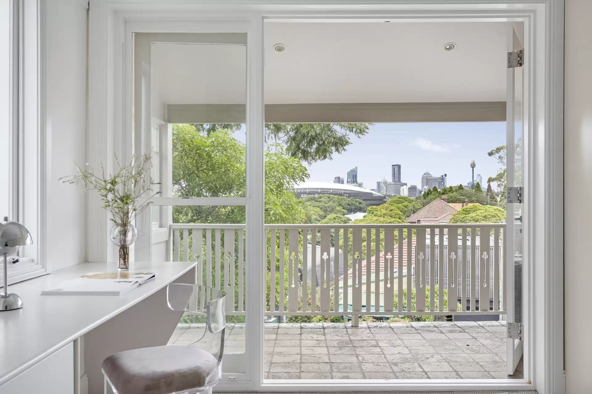 52 Cook Road, Centennial Park Sold by Sydney Sotheby's International Realty - image 1