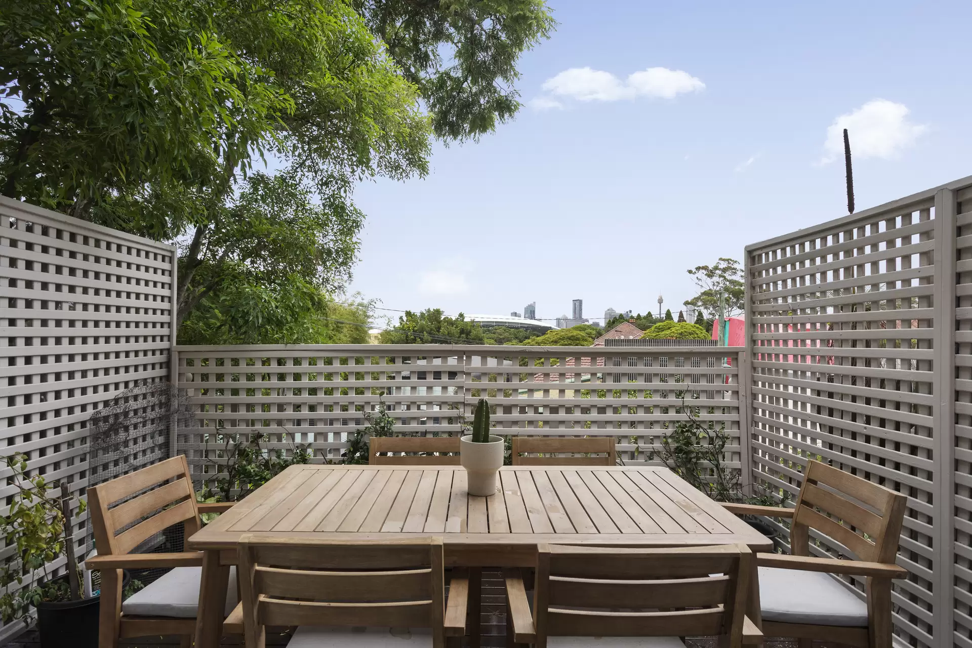 52 Cook Road, Centennial Park Sold by Sydney Sotheby's International Realty - image 1