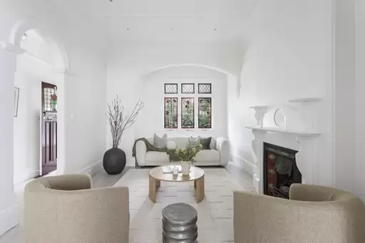 52 Cook Road, Centennial Park Sold by Sydney Sotheby's International Realty